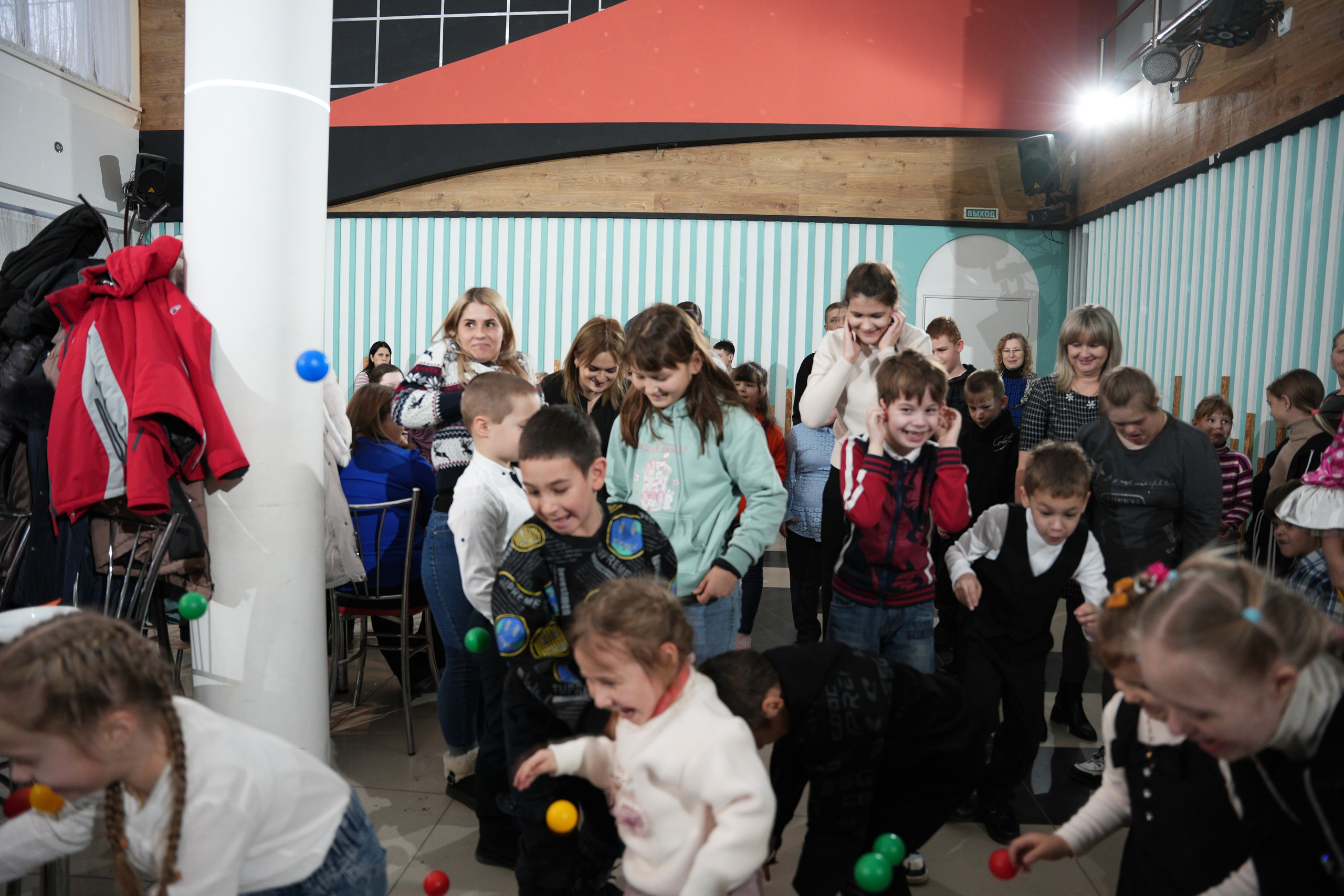 «Ты в этом мире не один " социально благотворительное мероприятие. Ольга Плаксина фотограф в Саратове