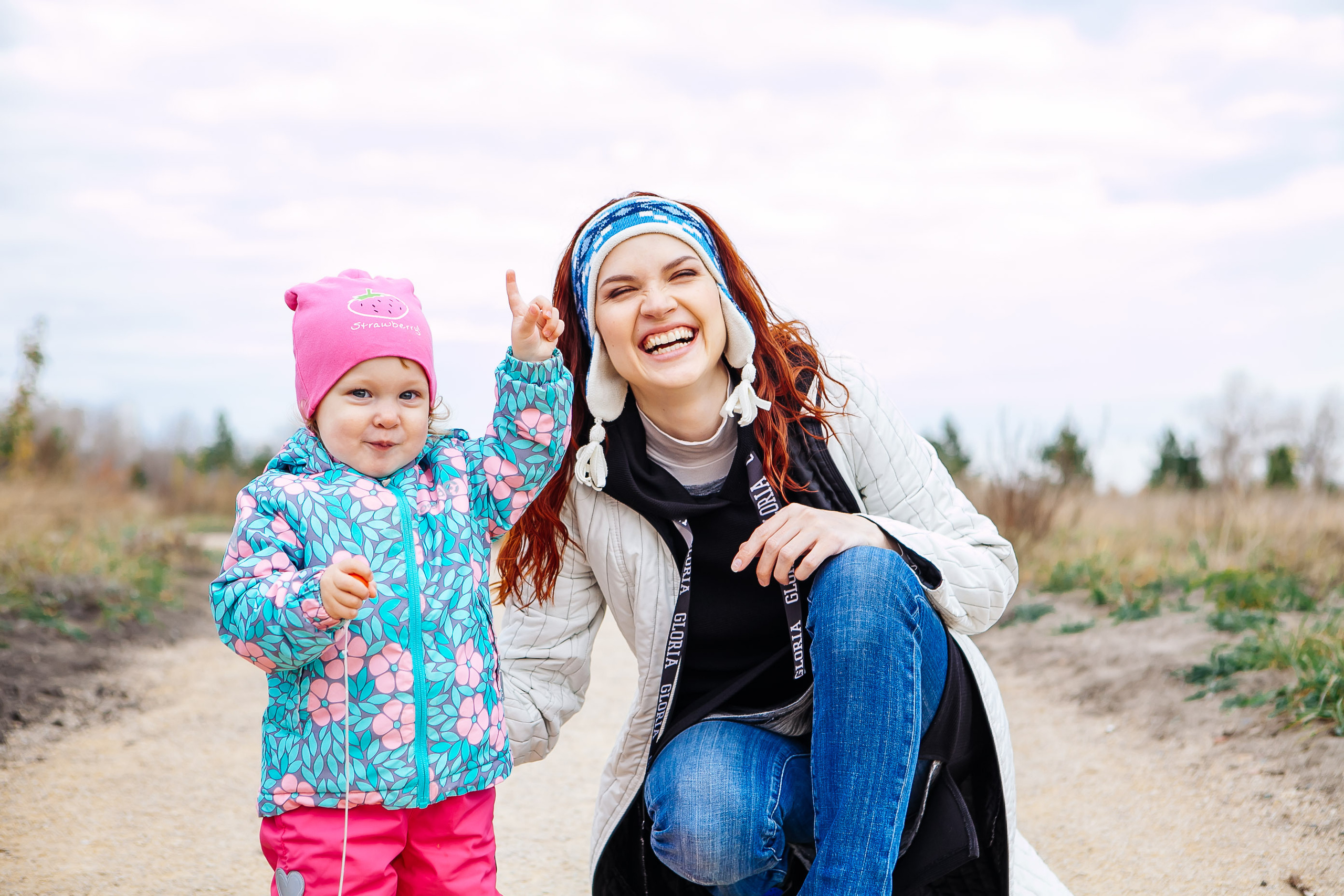 семья  мама дочка остров природа