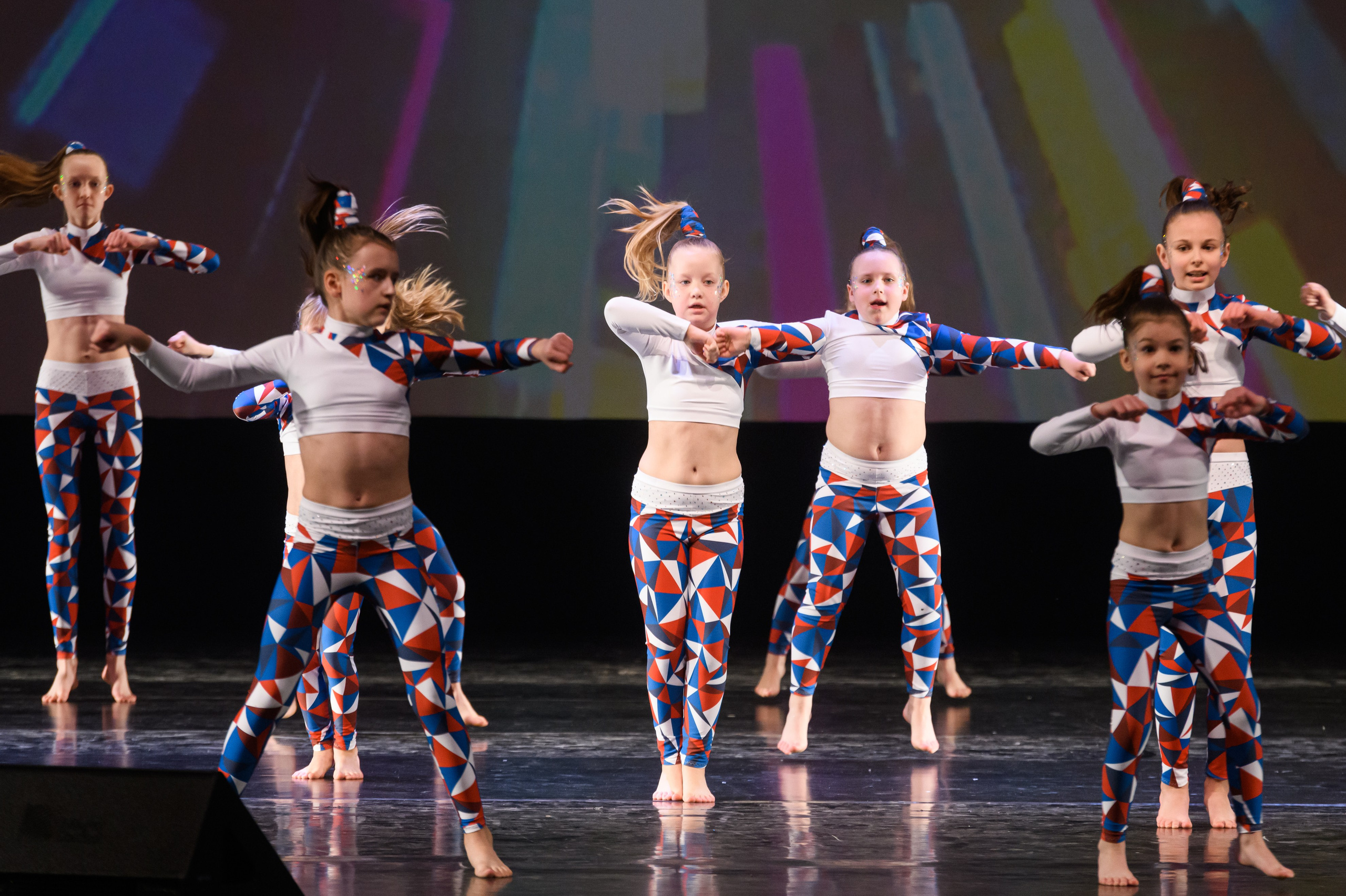 23 апреля, часть 2, БКЗ Октябрьский, г. Санкт-Петербург. Золотое яблочко