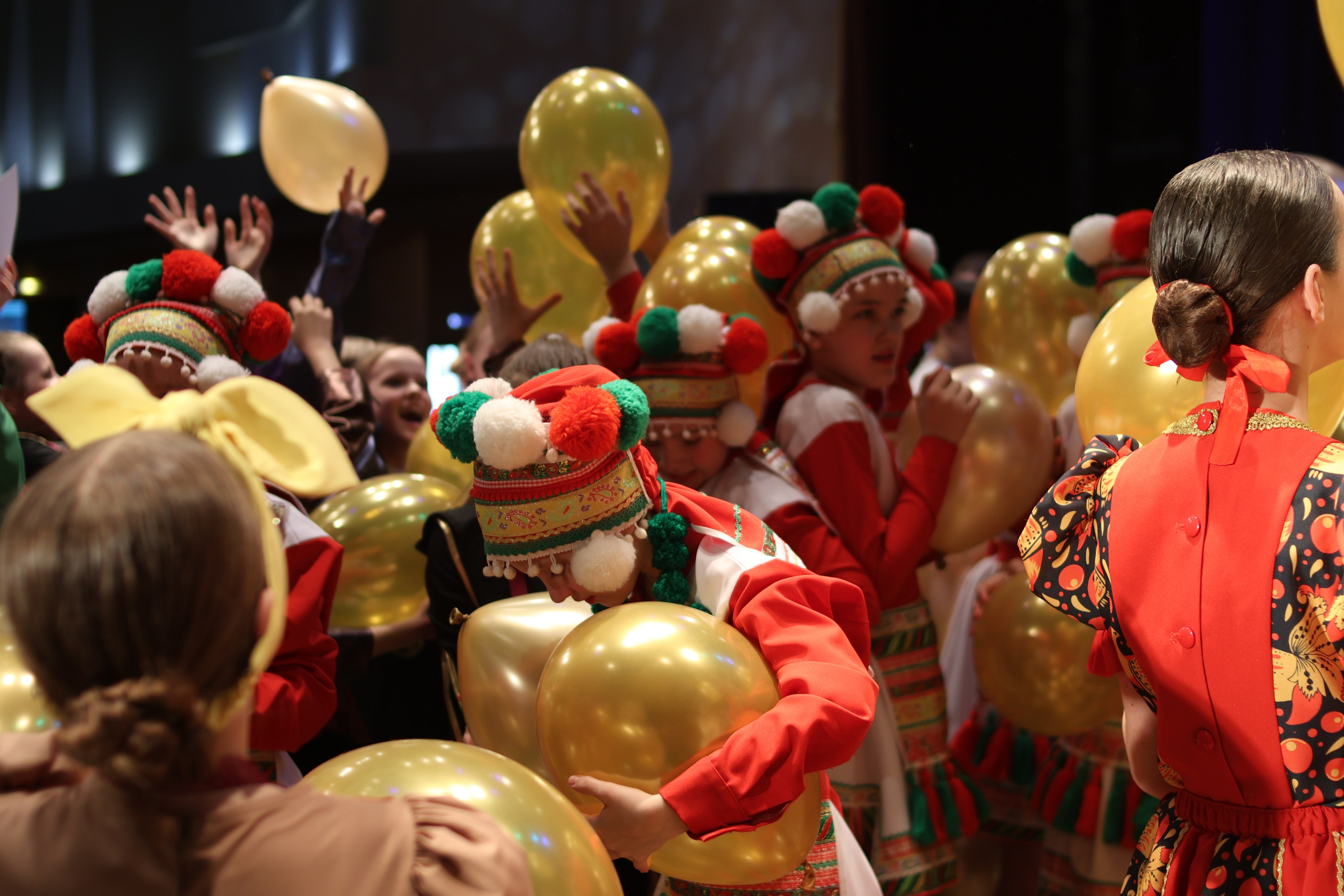 13 апреля, г. Томск. Золотое яблочко