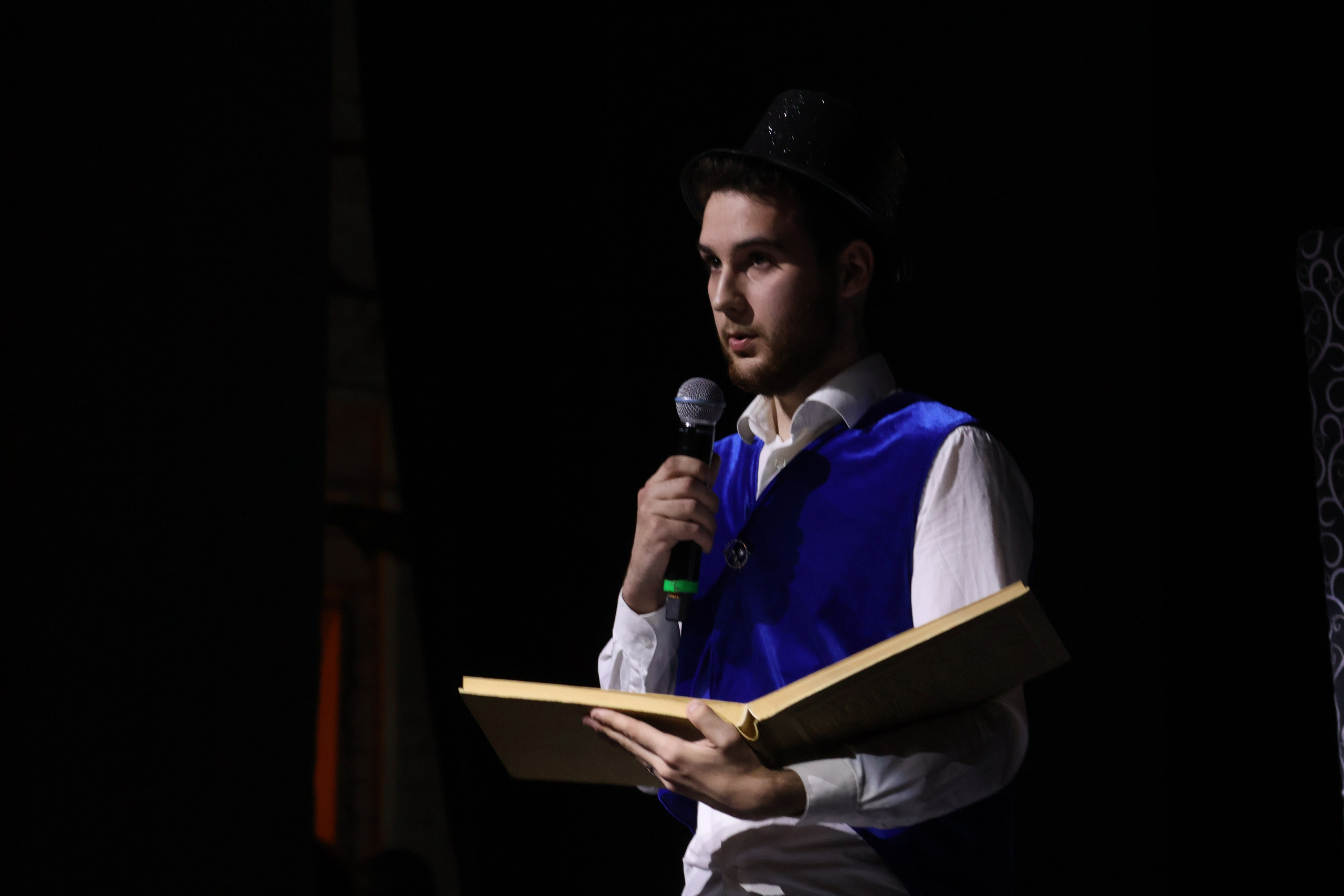 13 апреля, г. Томск. Золотое яблочко