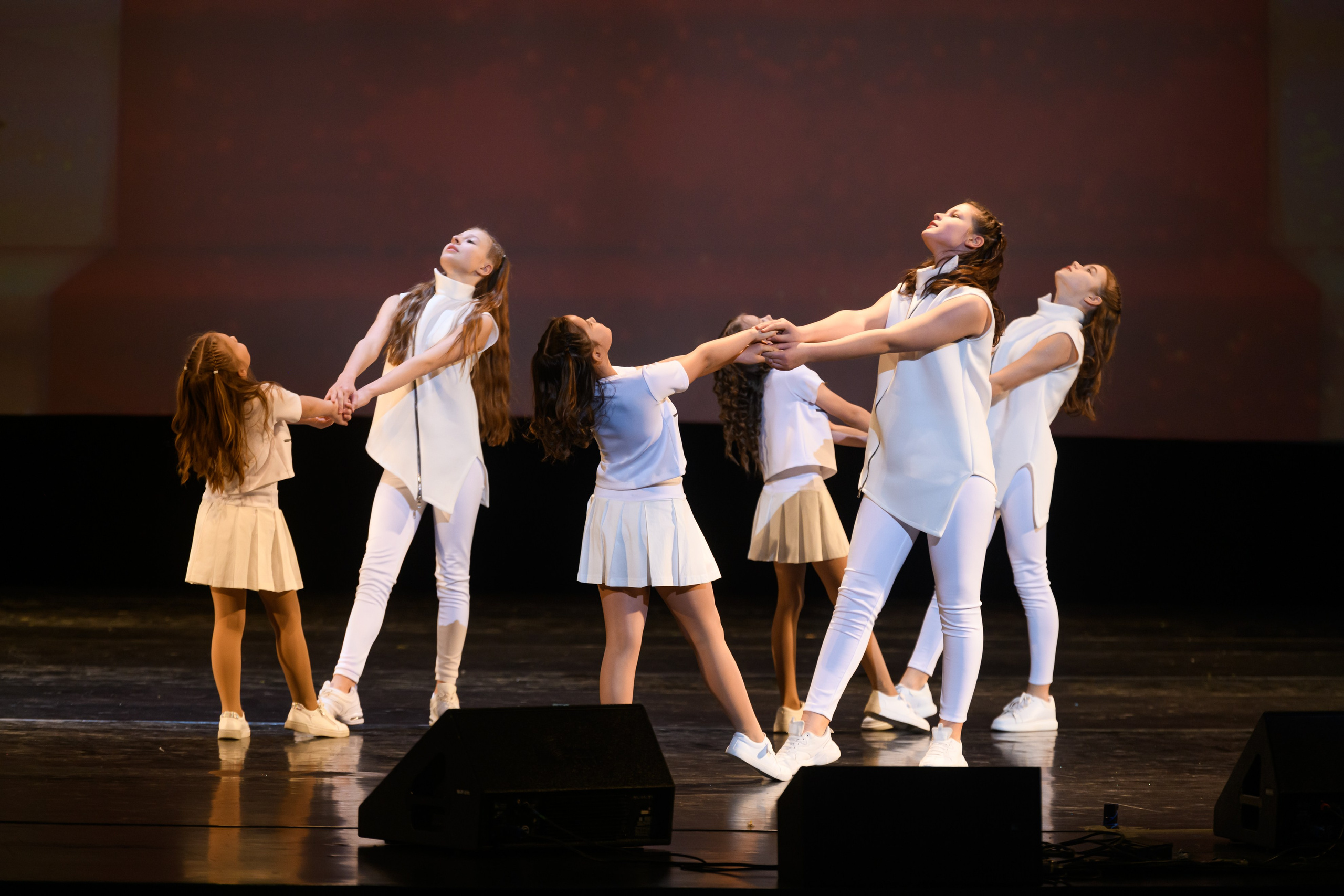 23 апреля, часть 1, БКЗ Октябрьский, г. Санкт-Петербург. Золотое яблочко