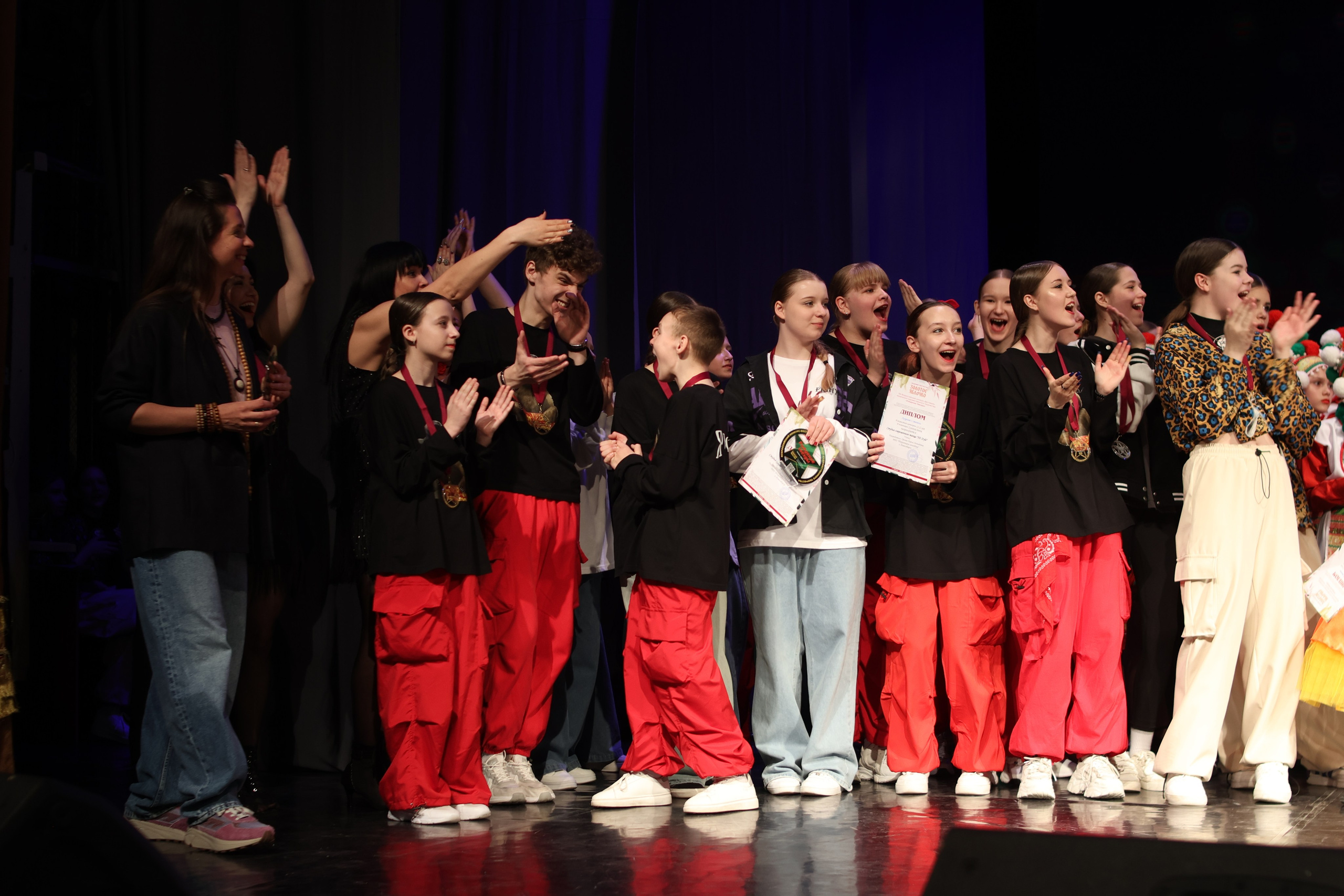 13 апреля, г. Томск. Золотое яблочко