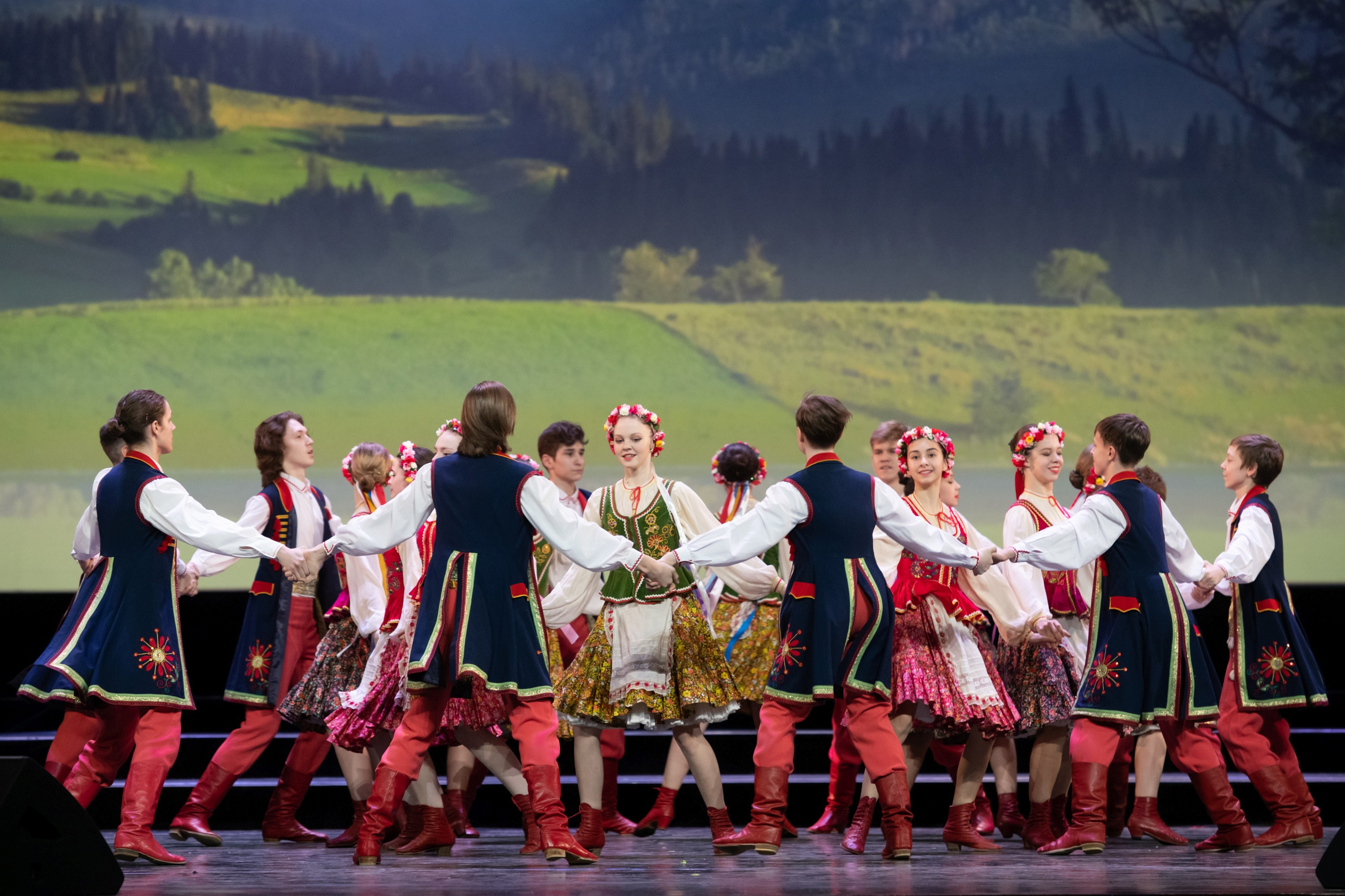 2 февраля, концерт Таланты России, Кремлевский Дворец. Золотое яблочко