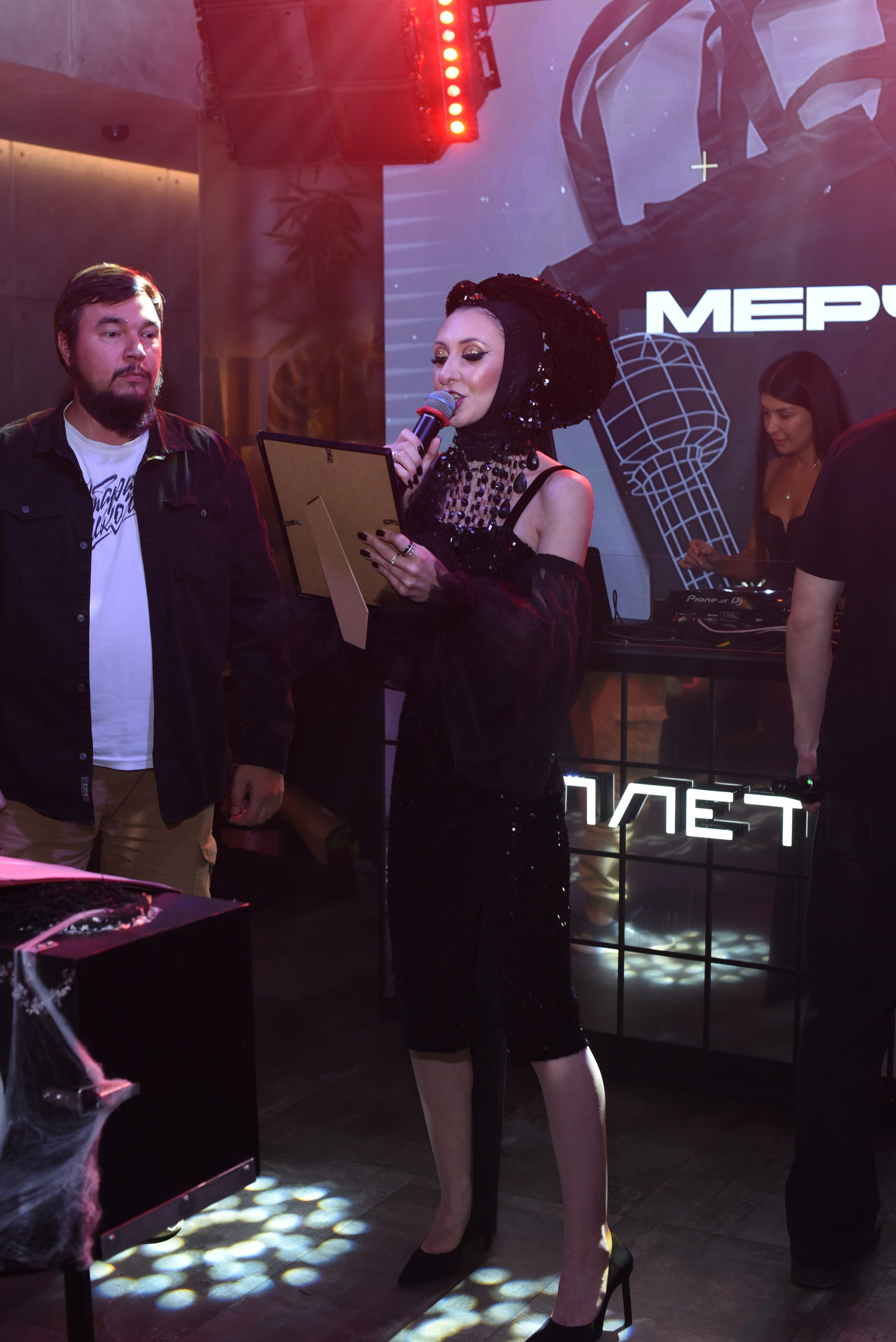 СПЛЕТНИ. Фотограф и видеограф в Краснодаре Анастасия Шеверева