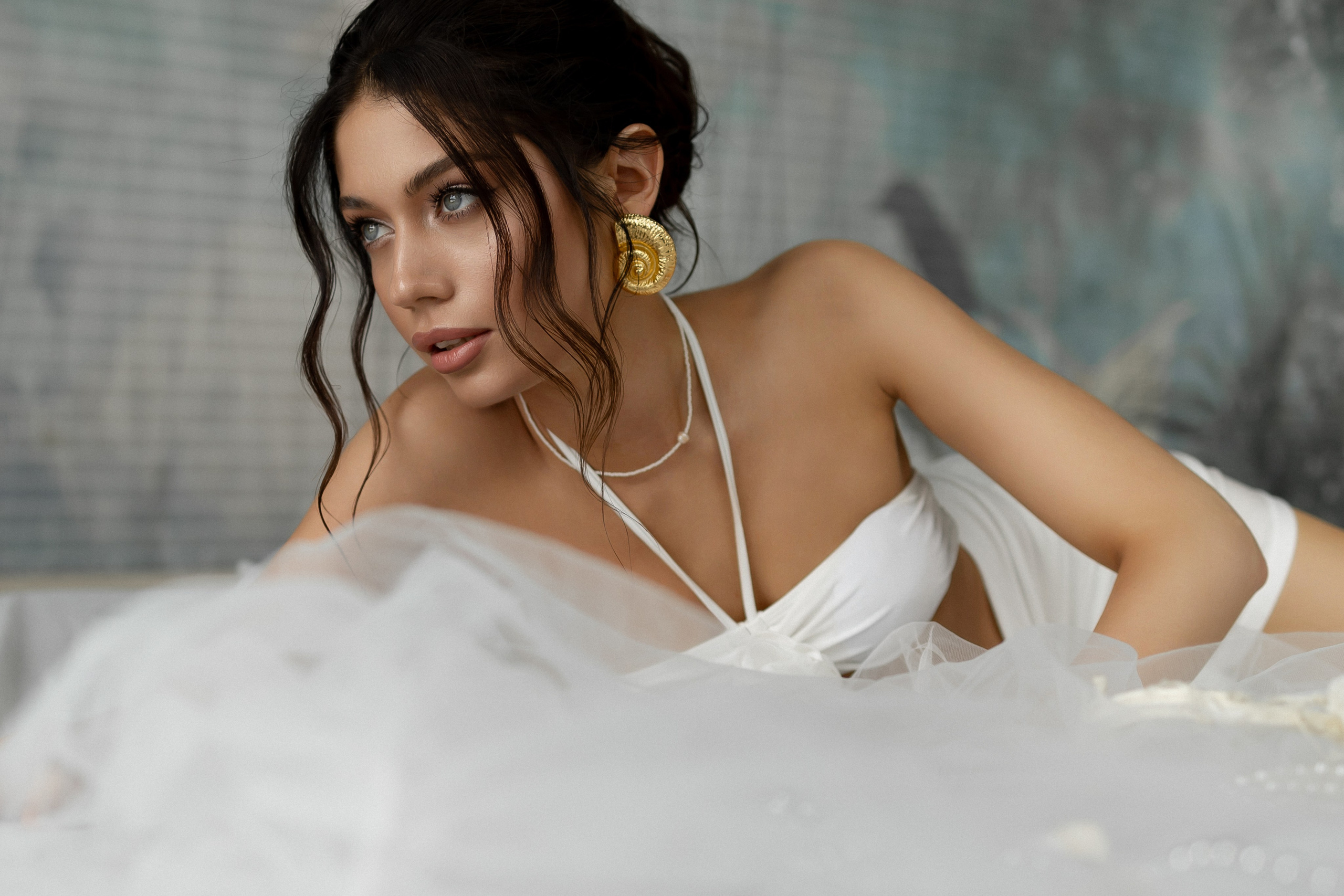 Гармония любви и воды (утро невесты). Свадебный и семейный фотограф в Казани Aileen