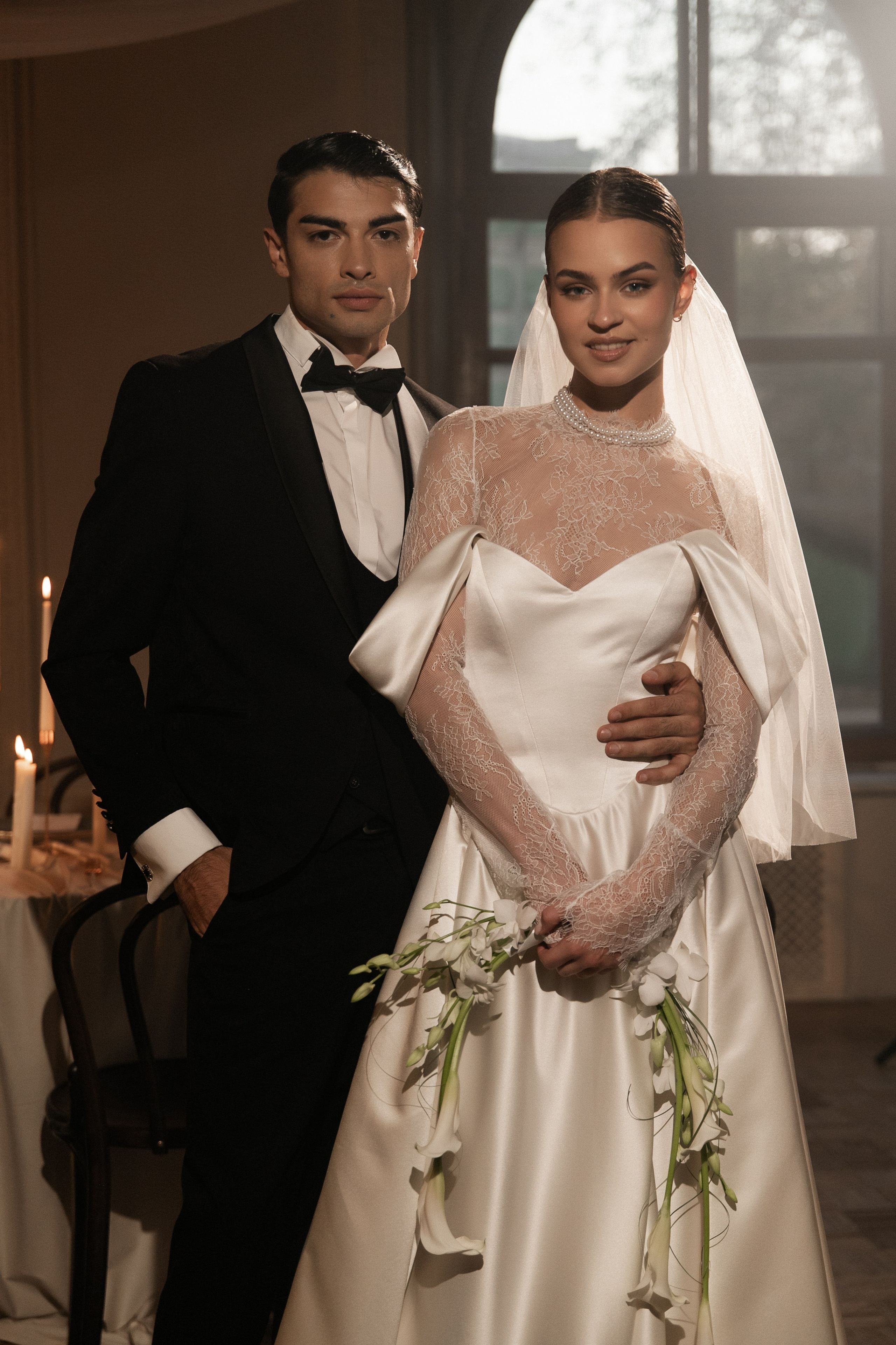 Камерный свадебный ужин при свечах в старинном особняке в фотостудии 21. Kult. Ярослава Ерина — свадебный фотограф в Москве