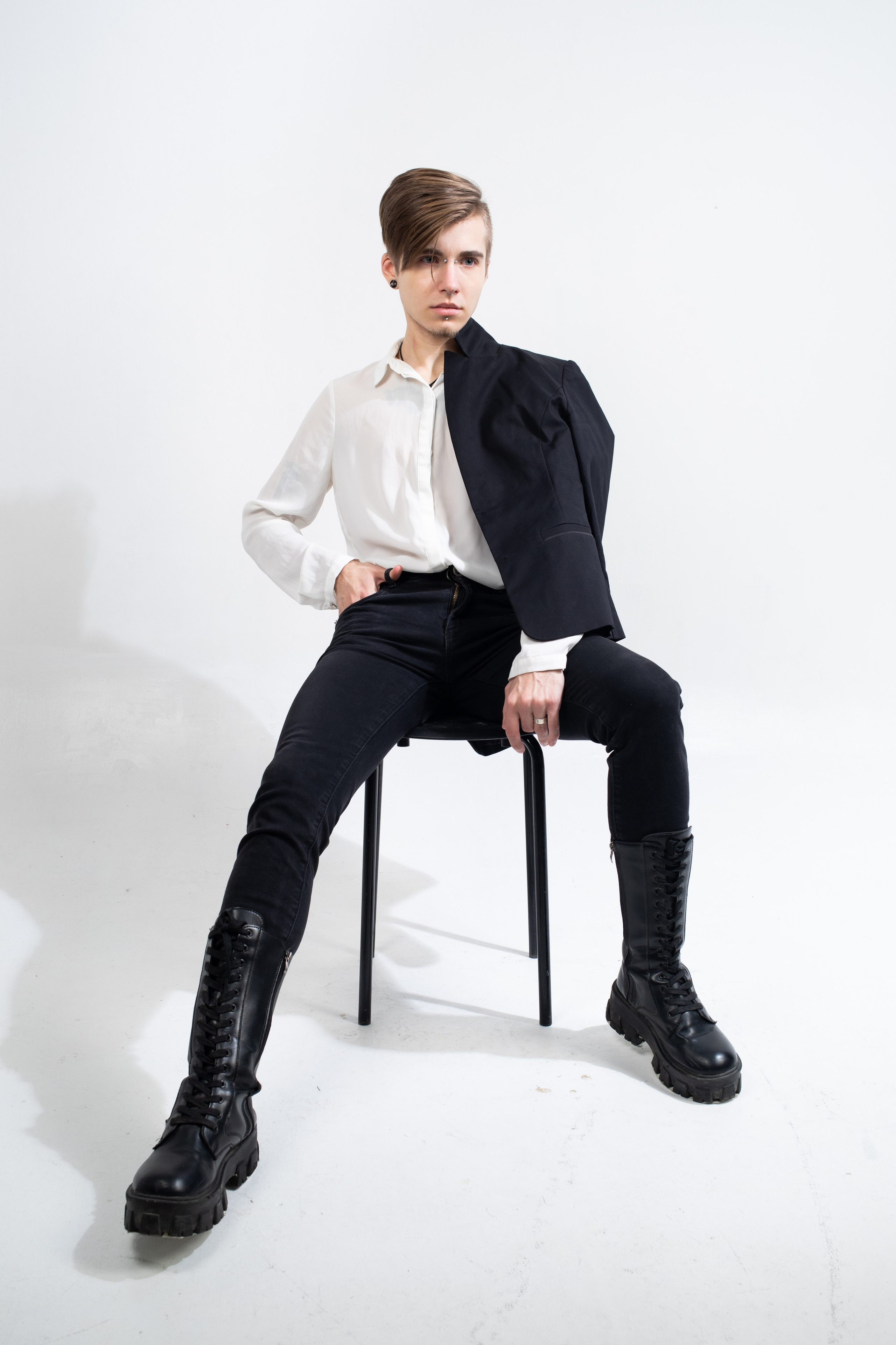 Мужской портрет в студии. Фотограф Санкт-Петербург Всеволожск Мария Наскидашвили