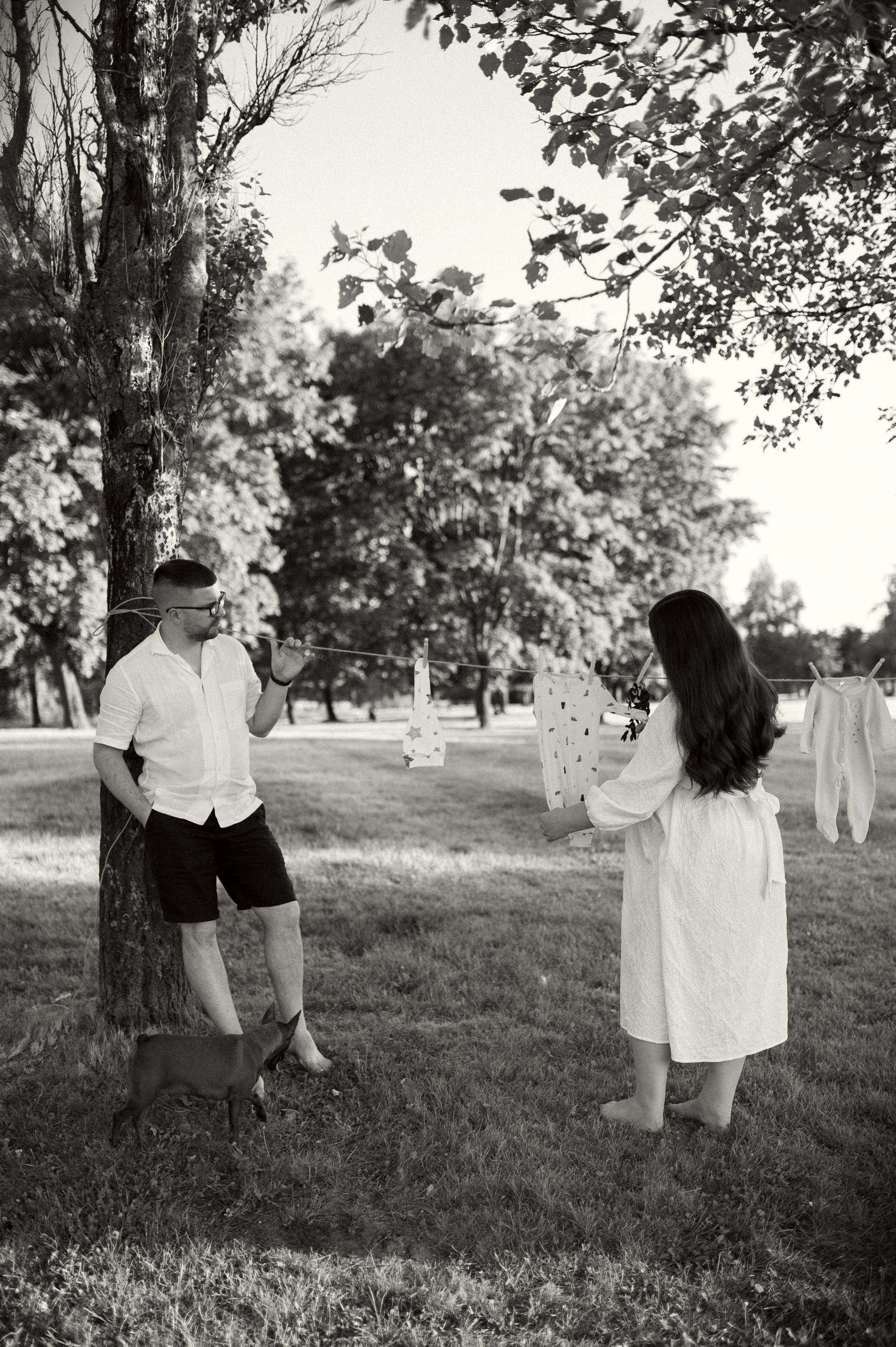 Фотосессия беременности на природе в парке Москвы. Семейная фотосессия Бутово Москва фотограф Алина Морщагина