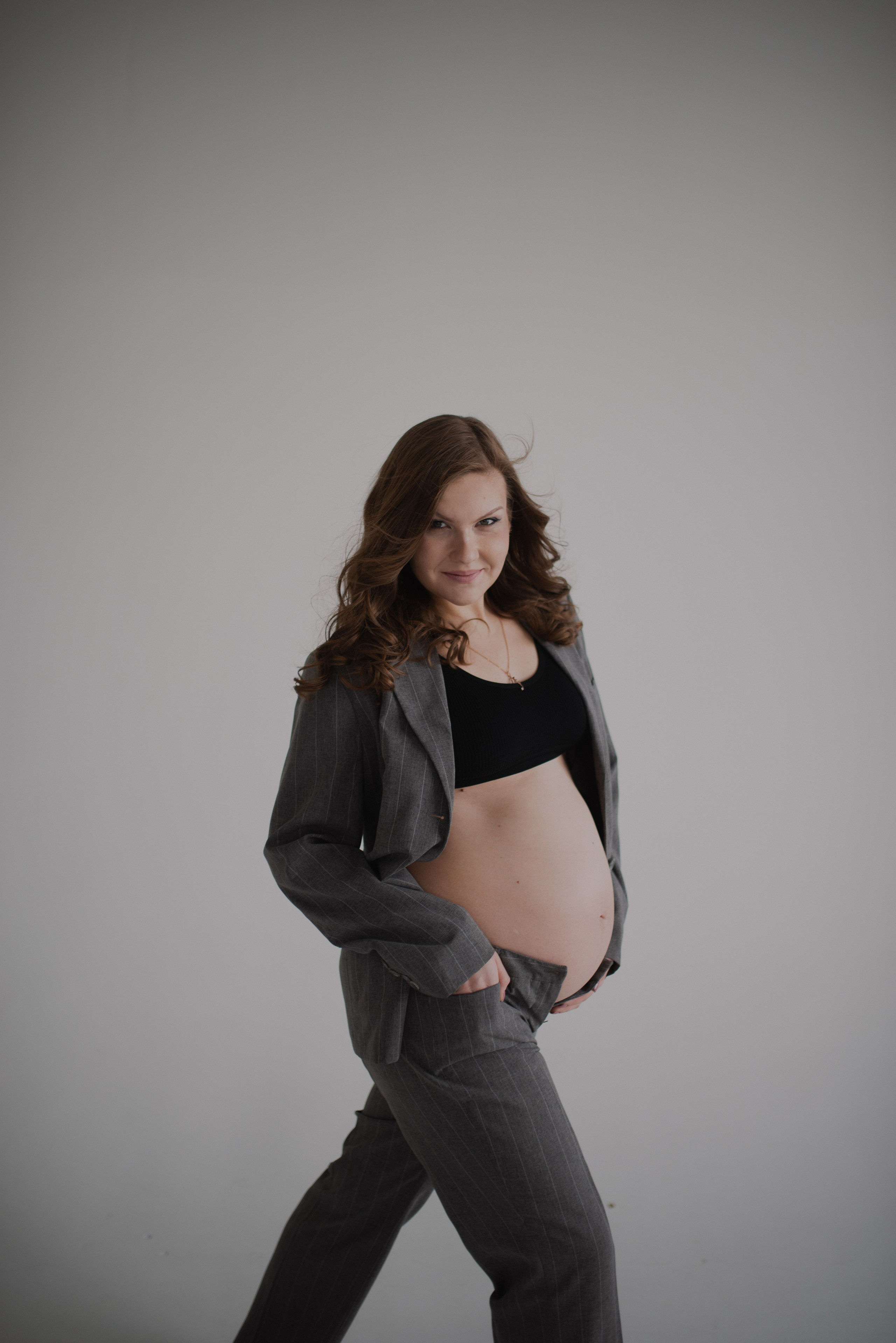 Фотосессия беременности в студии Бутово. Семейная фотосессия Бутово Москва фотограф Алина Морщагина