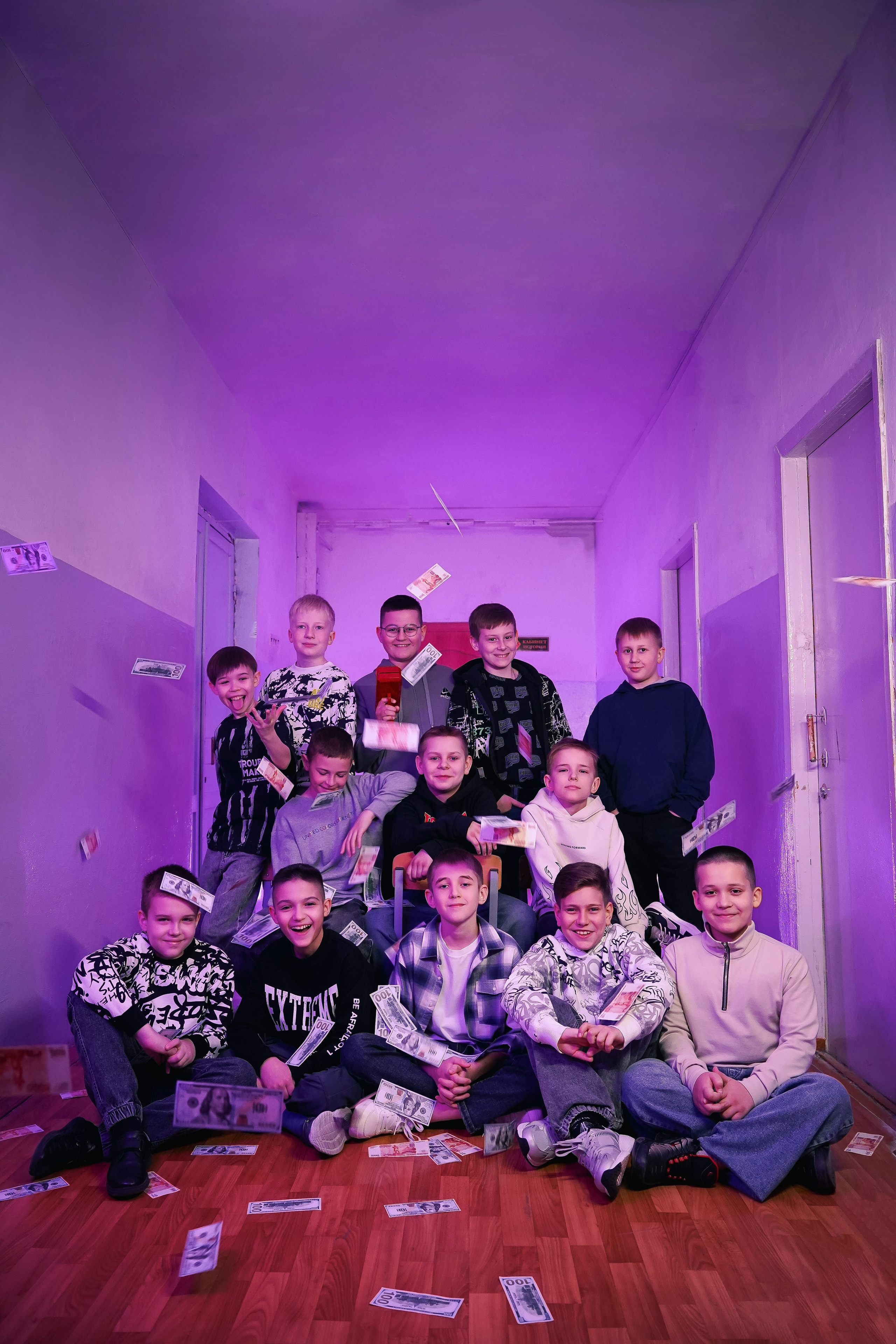 Современные выпускные альбомы в Брянске| School Memories