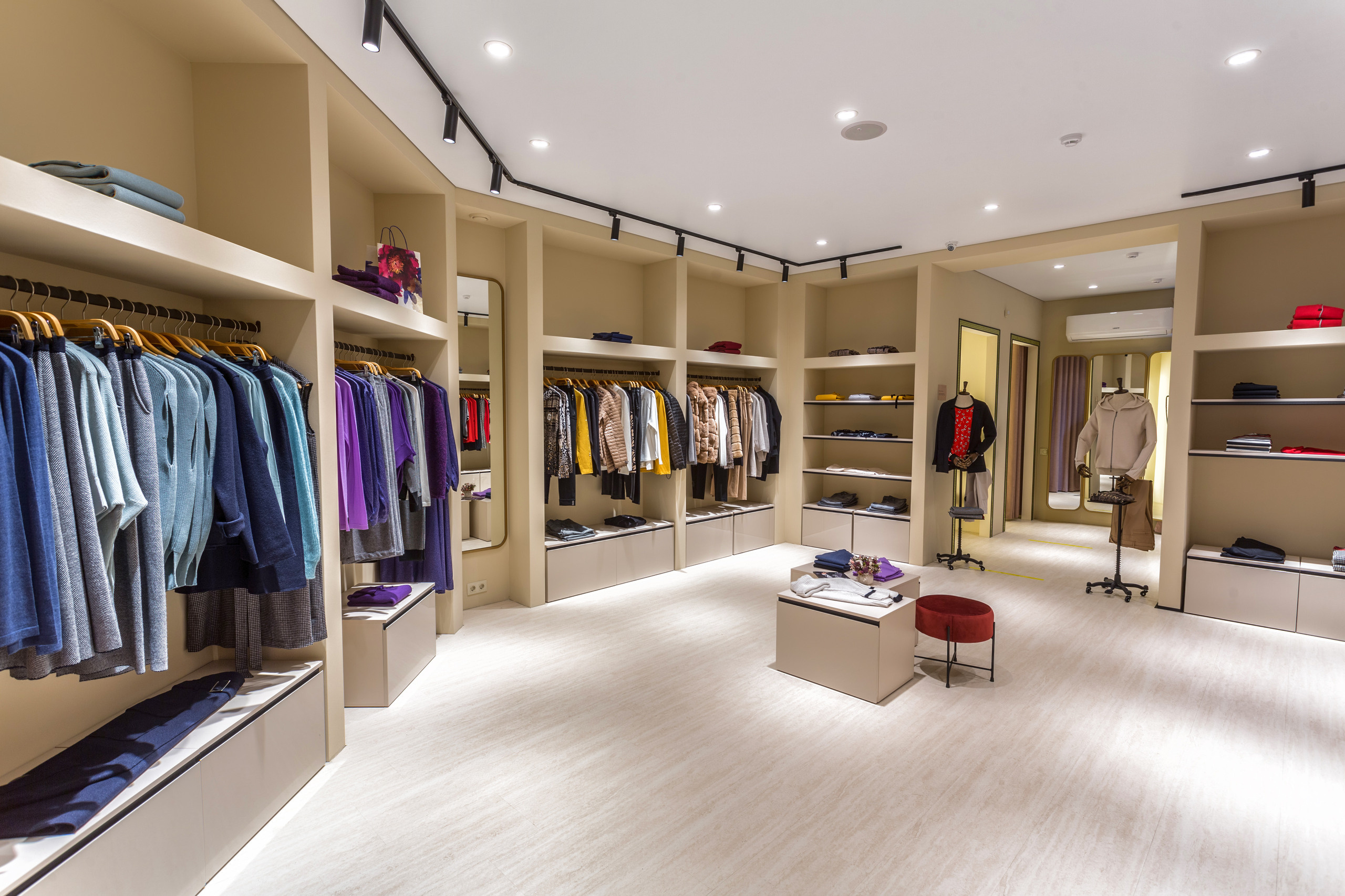 Магазин одежды «Classiс». Алексей Муравьёв — фотограф в Уфе