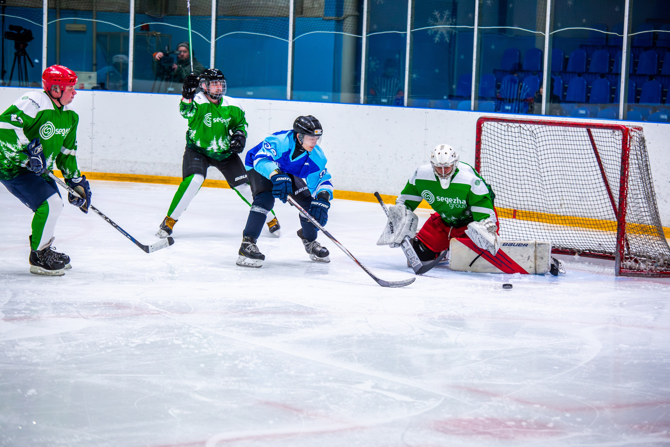 Чемпионат по хоккею. Репортажный, семейный, свадебный, портретный фотограф