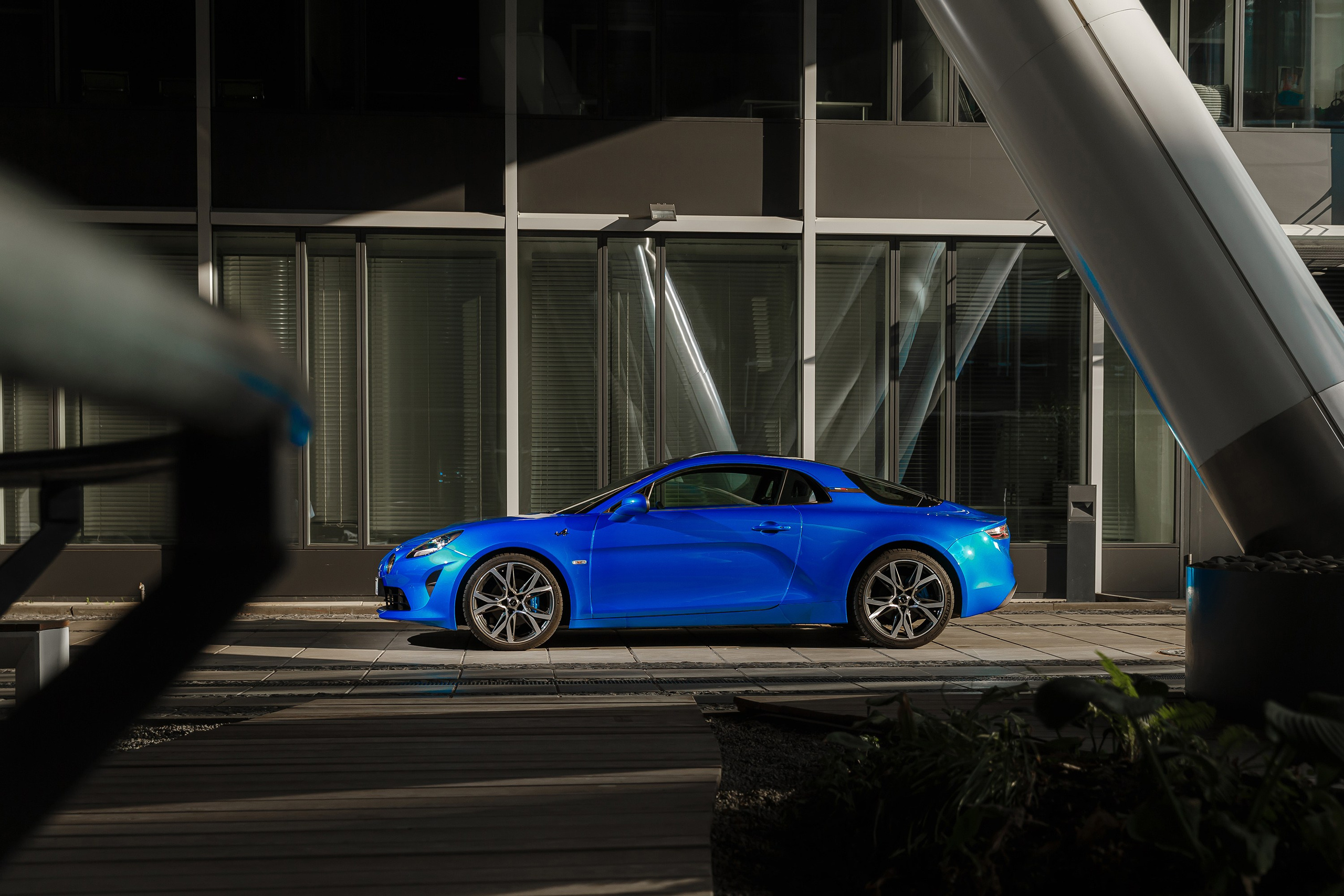 Alpine A110. Фотограф Дмитрий Питерский