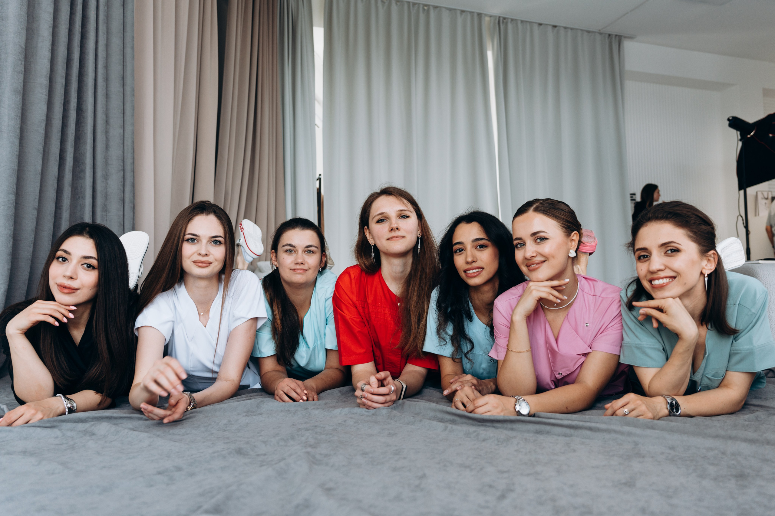 Фотосессия для медицинского коллектива. Портретный свадебный фотограф Крым | Евгения Щитенко