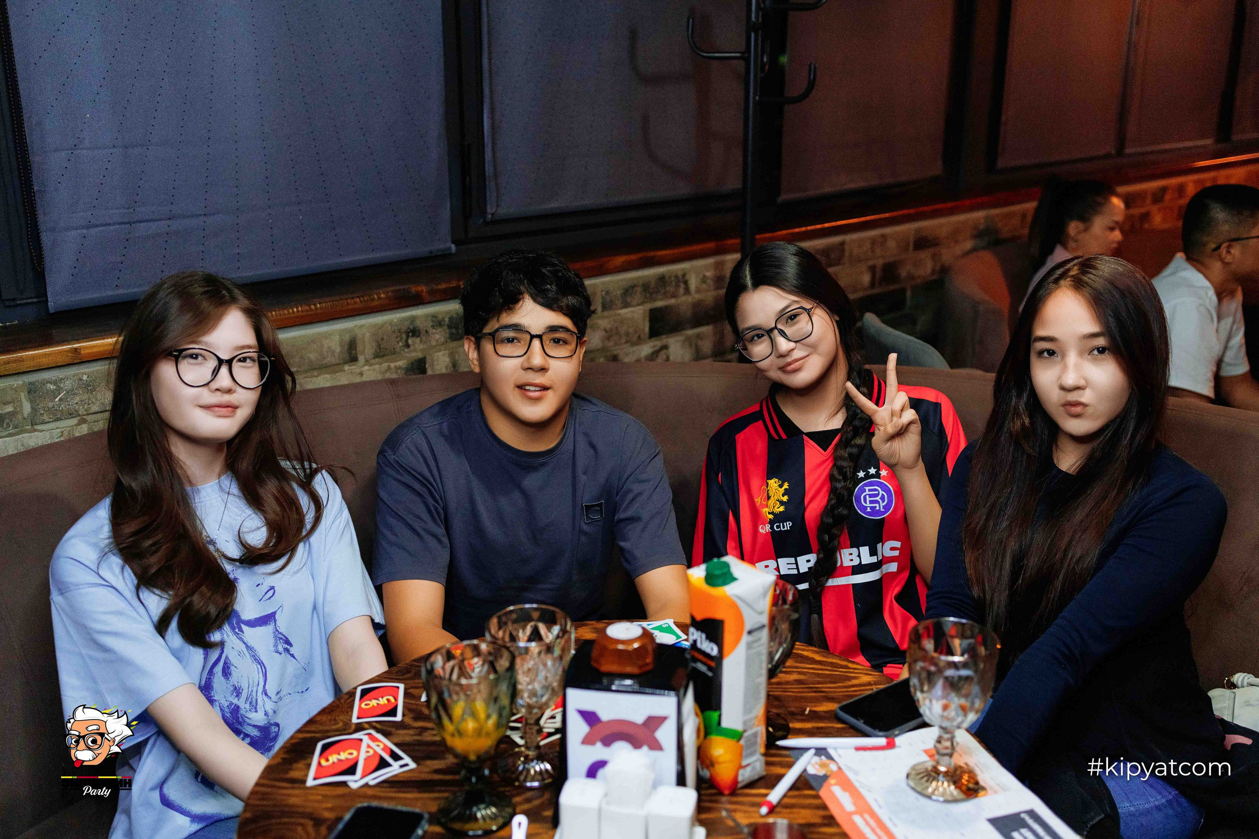 Эйнштейн Party