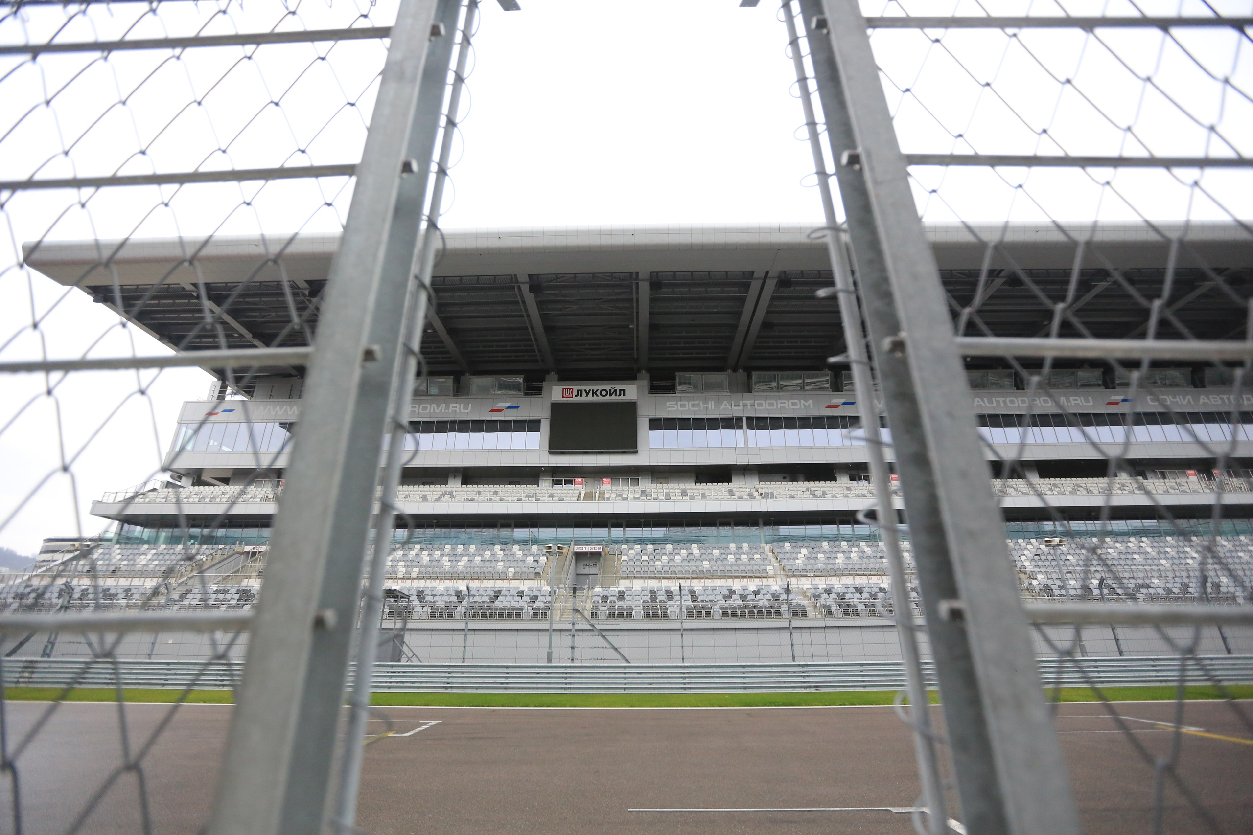 Этап соревнований Mitjet Series Russia, Сочи Автодром. Свадебный и портретный фотограф в Пятигорске, КМВ — Власова Юля