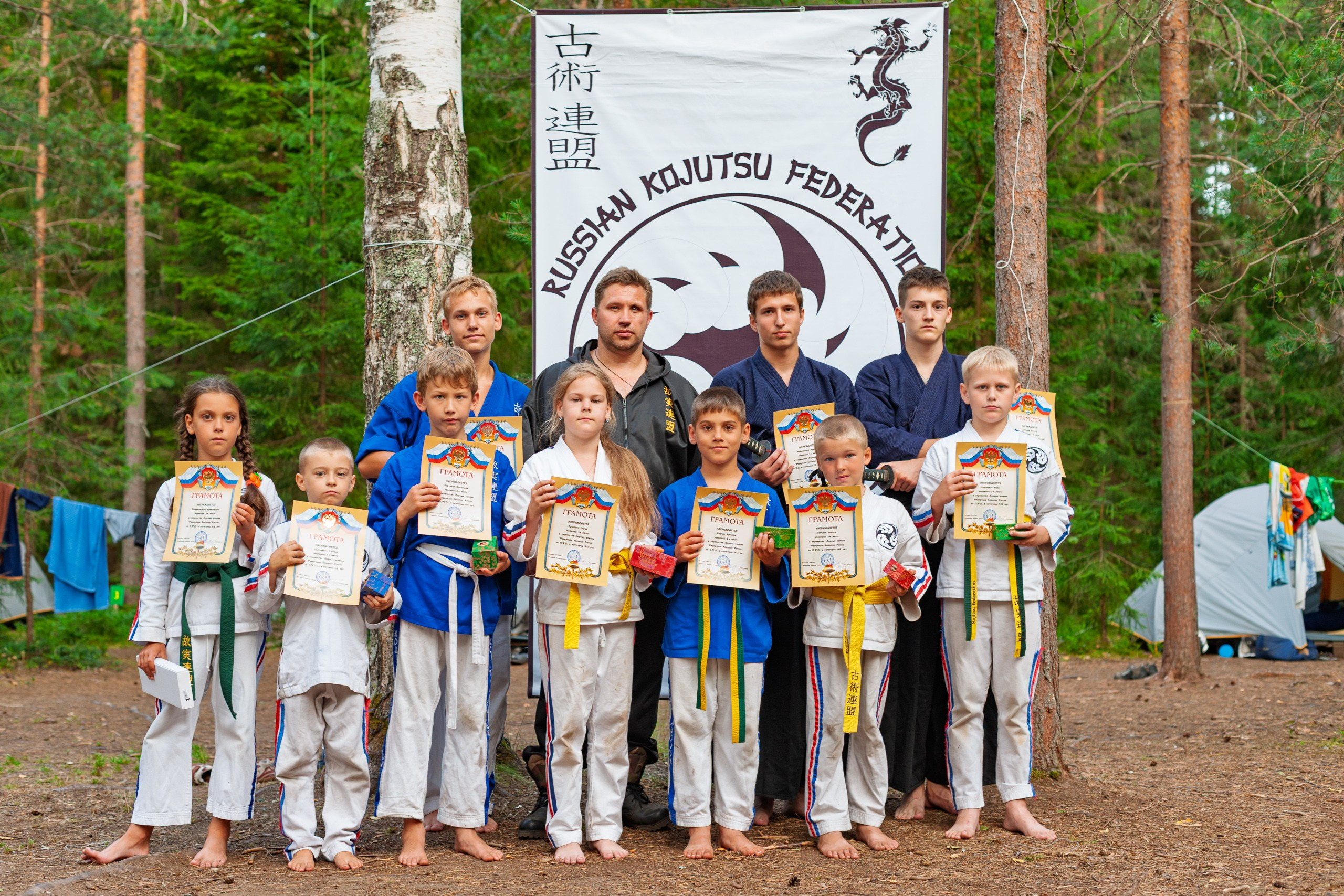 Летние тренировочные боры Школы Боевых Искусств «МОН», Валдай 2011 г. общее фото