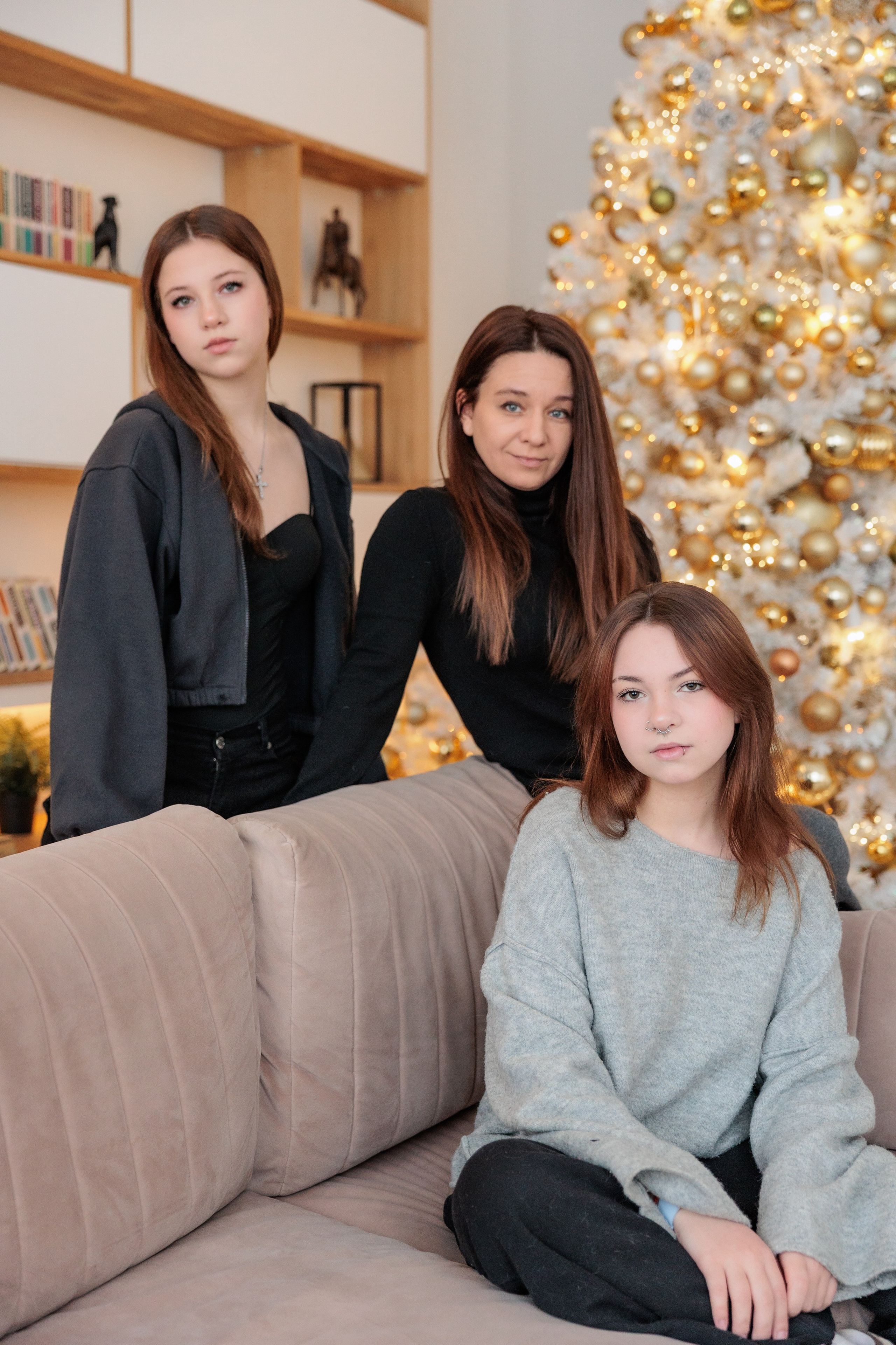 АНЯ и ДЕВОЧКИ. Я фотограф из Москвы к Вашим услугам