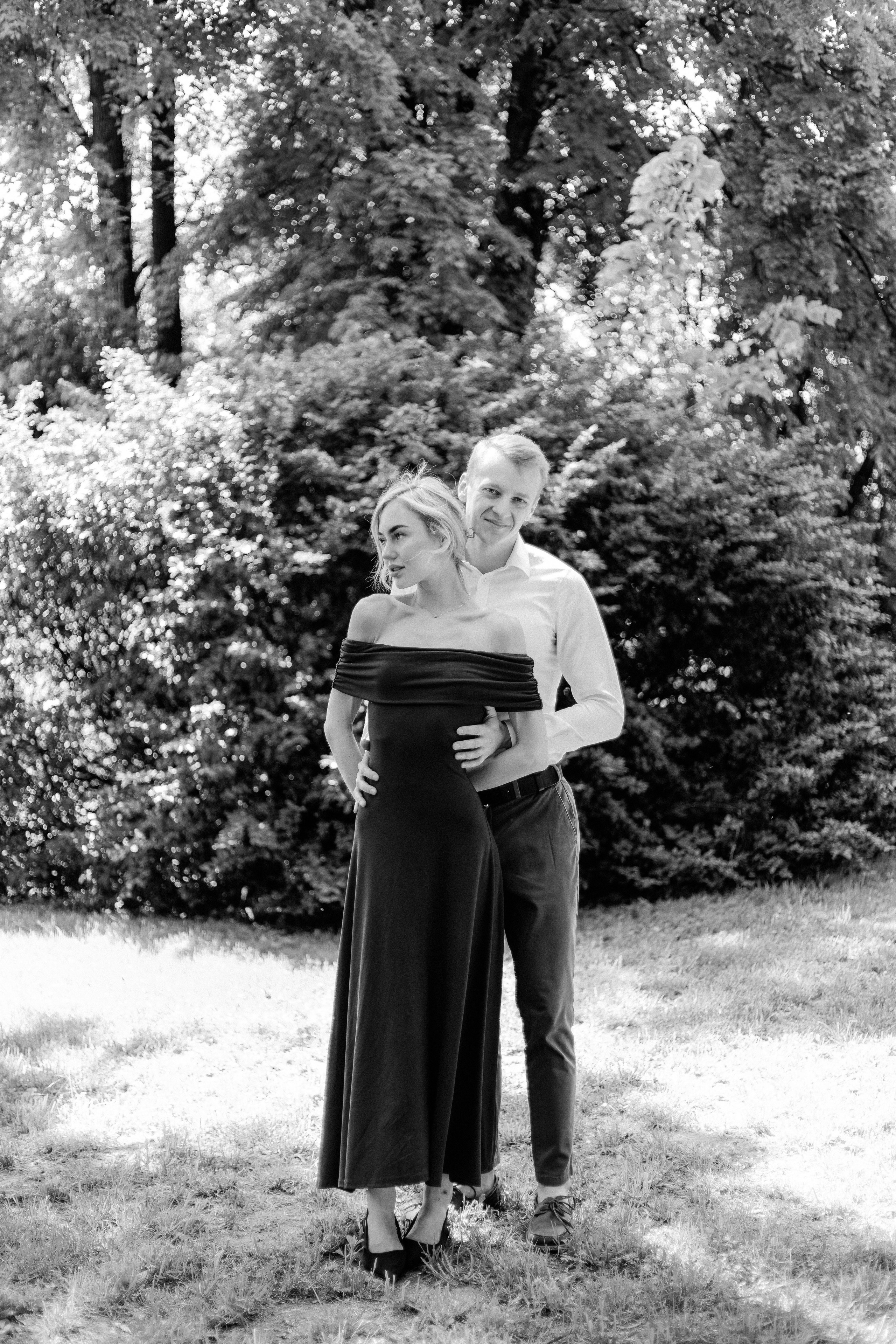 Весеняя лавстори прогулка в парке в Москве, фотограф в Москве