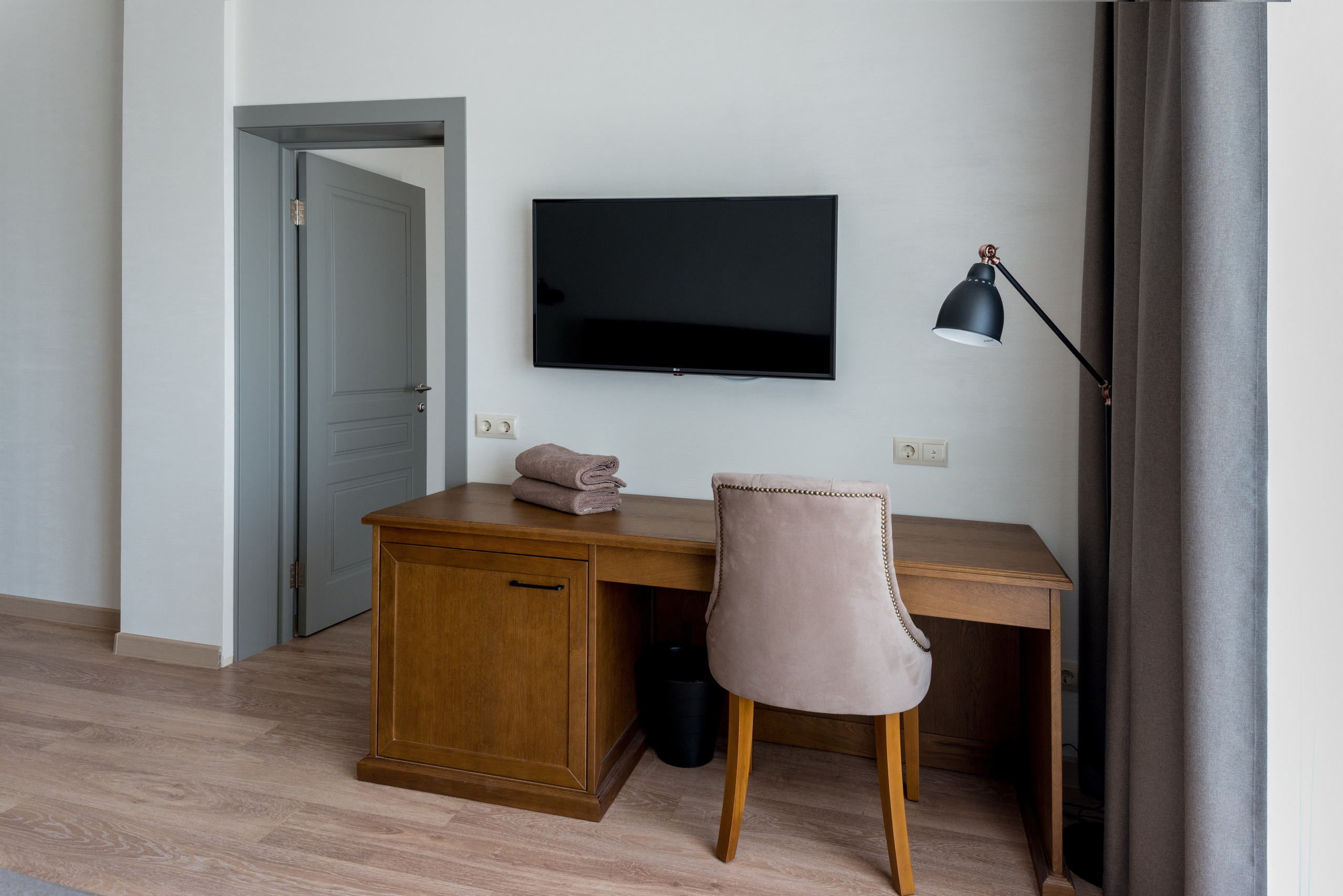 SkyCliff Hotel - Recreación. Photographer Aleksandr Rybintsev