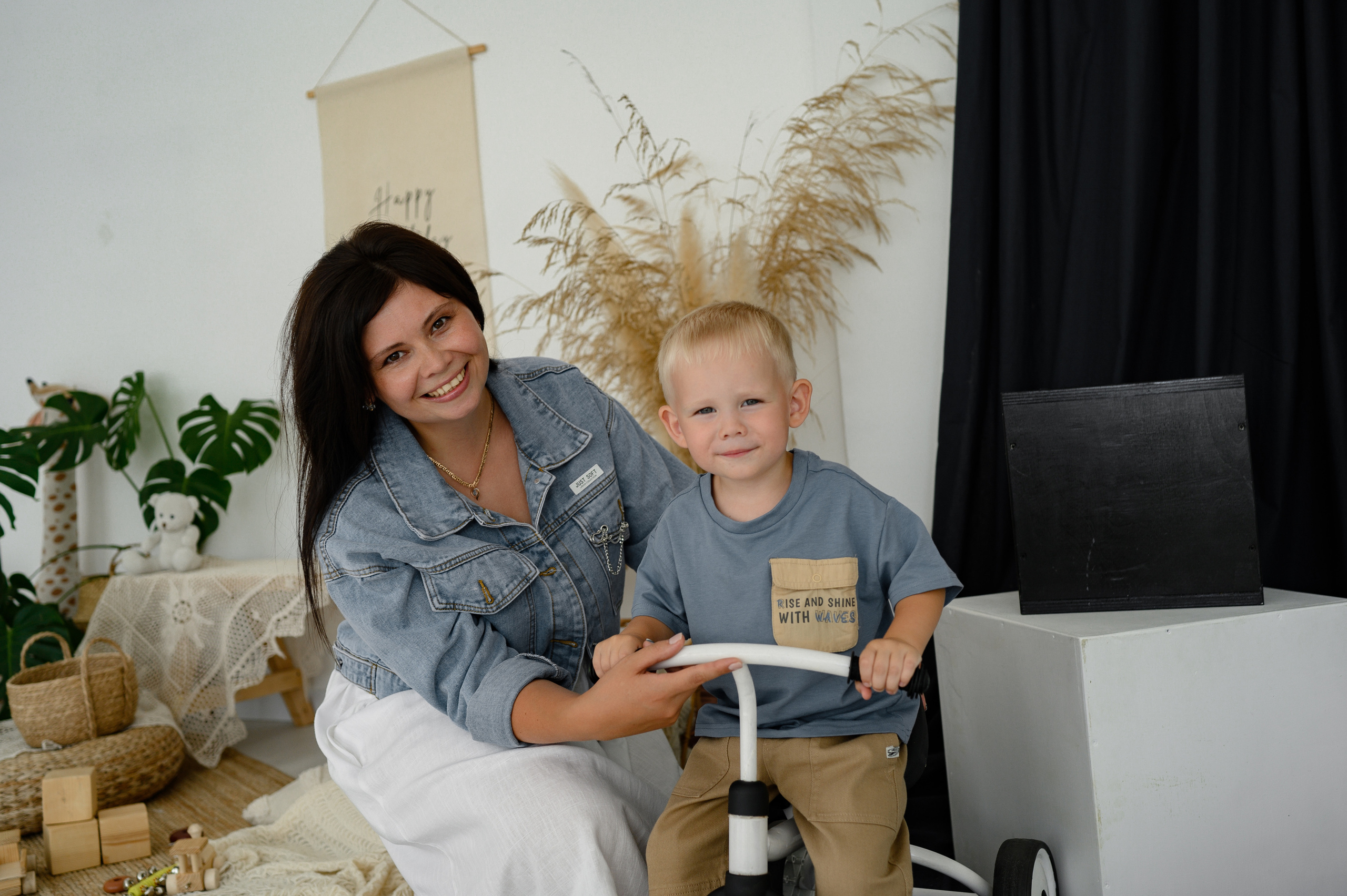 Семейная фотосессия Марк. Свадебный и Семейный фотограф в Абакане, Красноярске