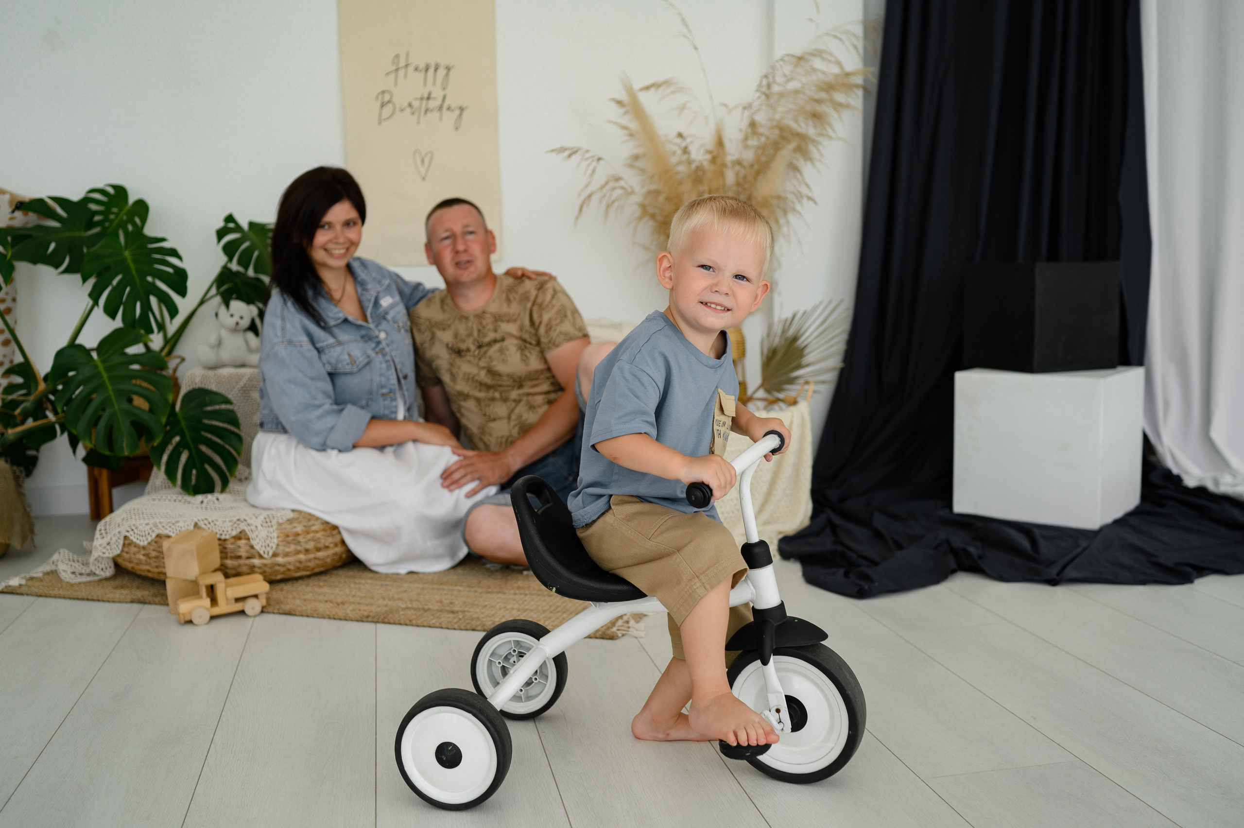 Семейная фотосессия Марк. Свадебный и Семейный фотограф в Абакане, Красноярске