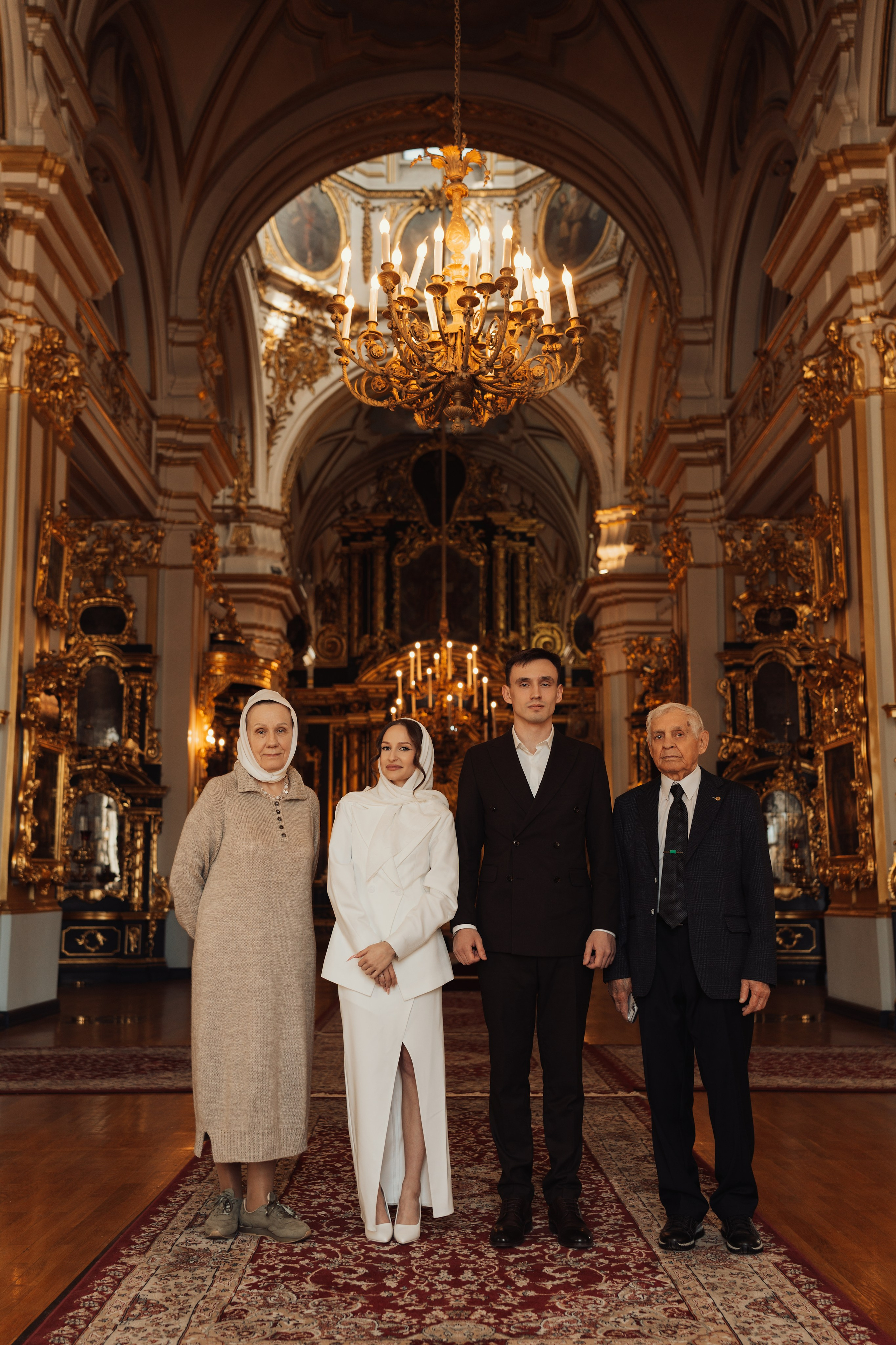 Иван и Мария. Hmliber — фотограф и контент-креатор из Петербурга