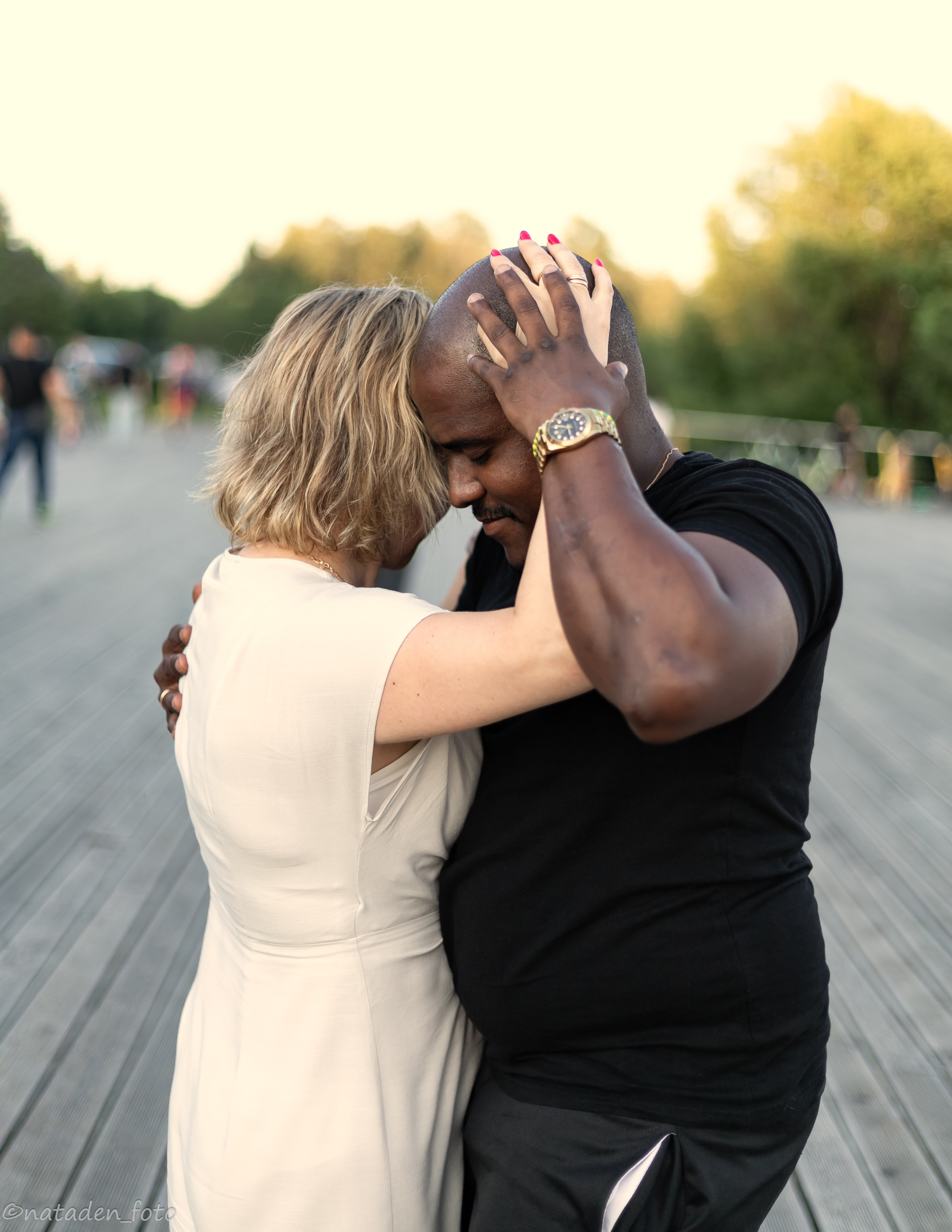 Летние танцы на берегу Финского залива. Фотограф в Санкт-Петербурге Наталия Денисова