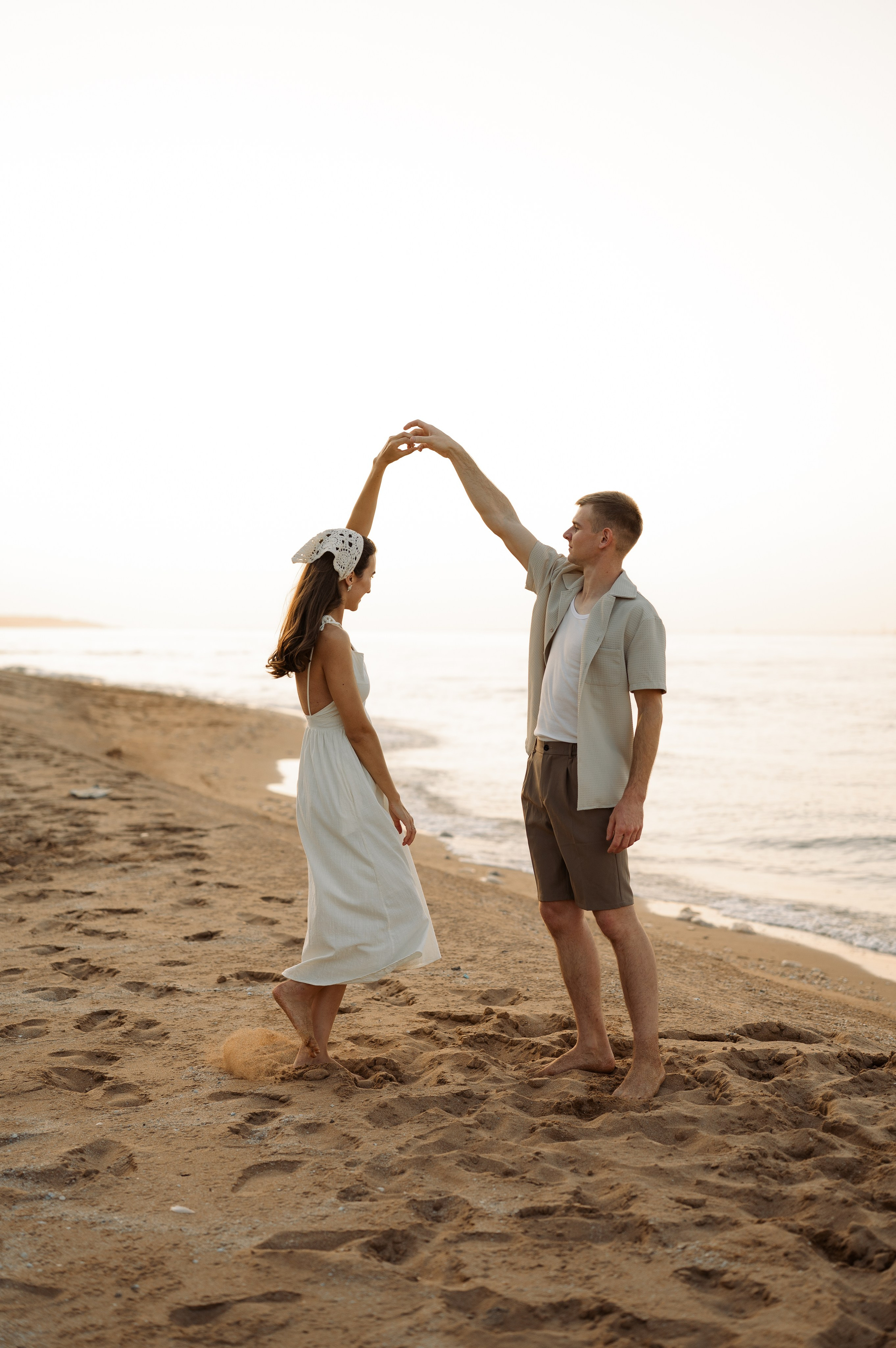 Предсвадебная съёмка на море🌊. Свадебный и семейный фотограф в Краснодаре Алина Мельник