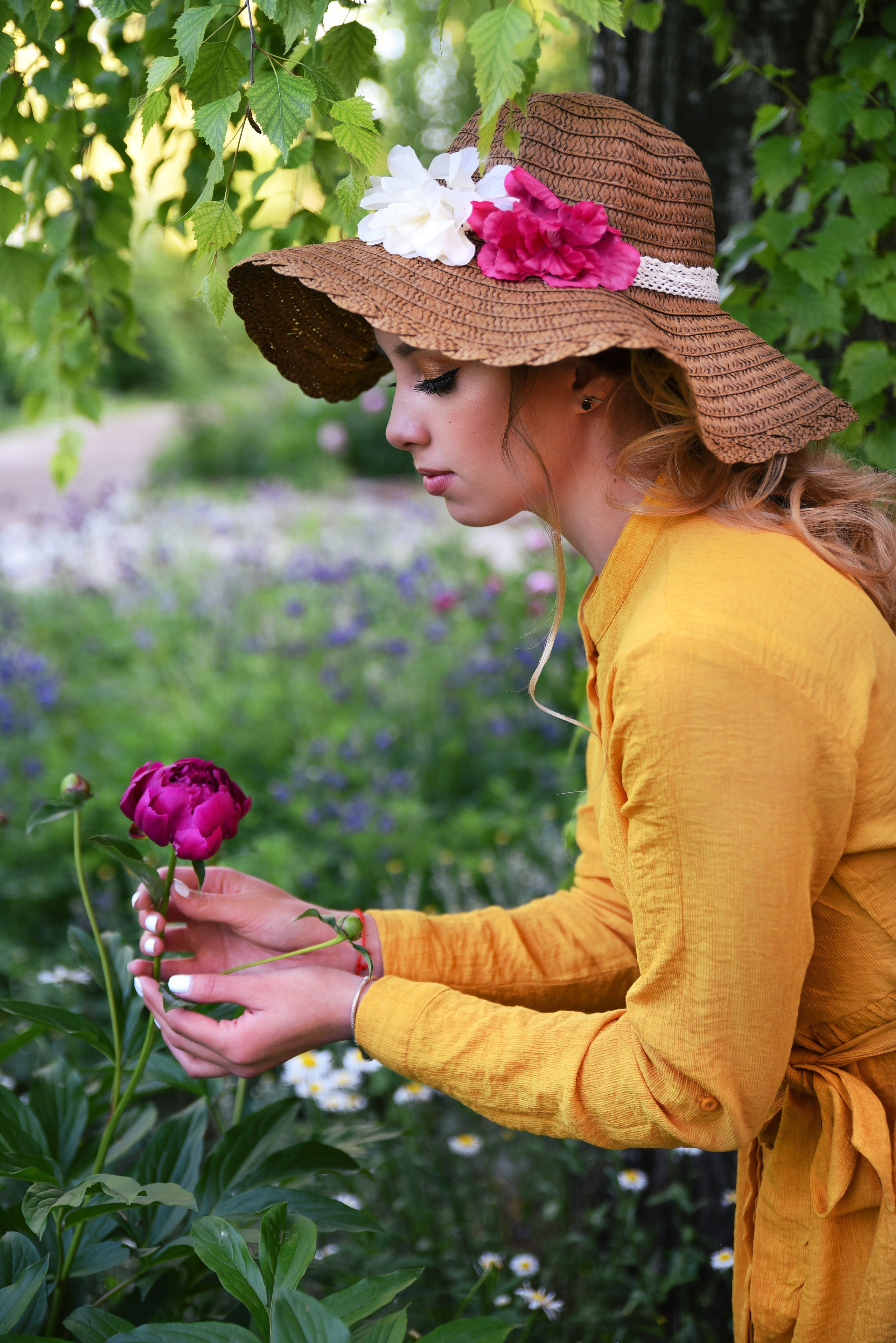 Лиза. Фотограф людей, белок и единорогов)