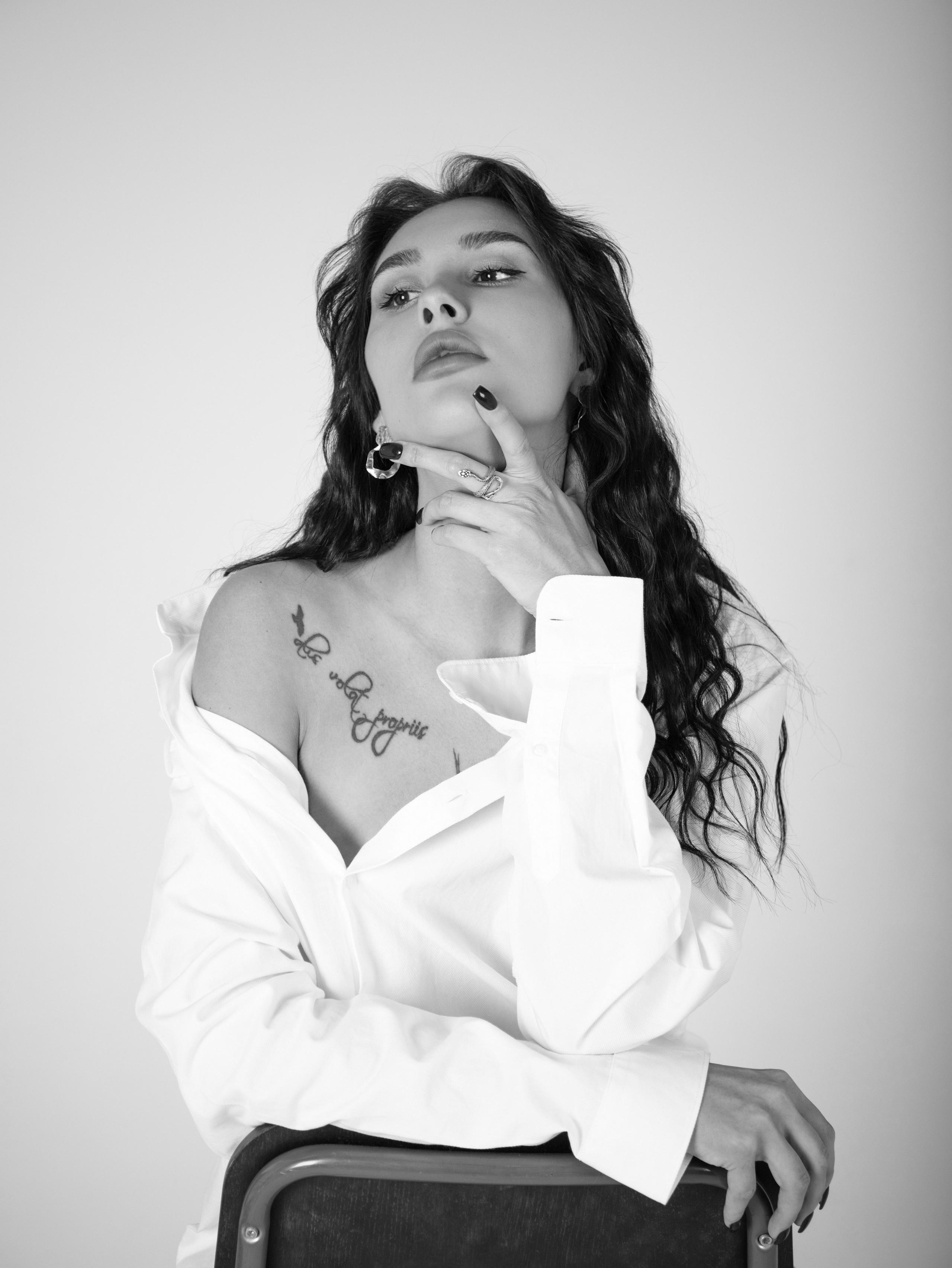 На циклораме. Свадебный и семейный фотограф в Москве Мила Широких