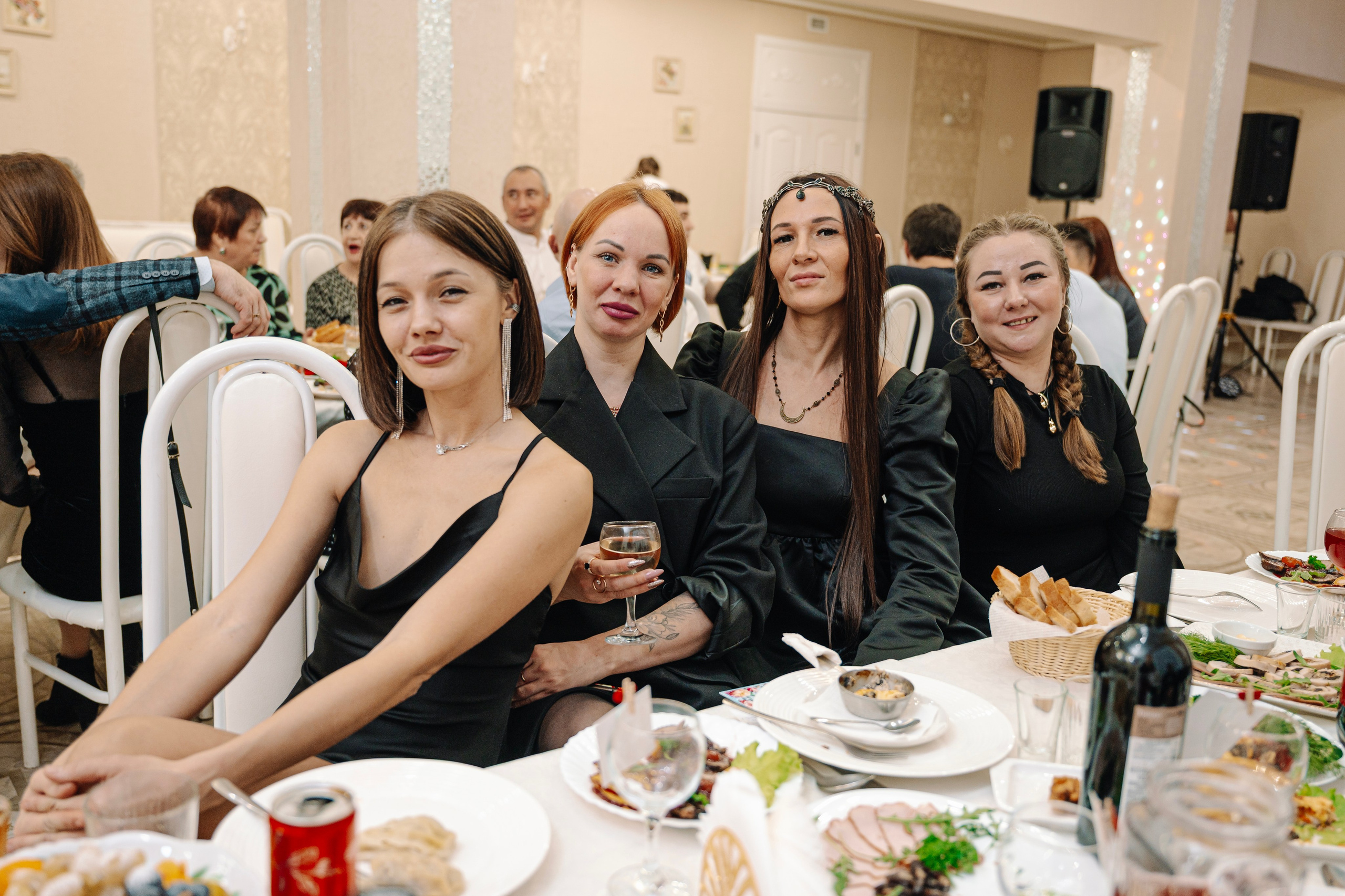 Вячеслав + Виктория. Венчание, свадебное торжество.г.Зеленодольск. Свадебный фотограф в Казани, и Зеленодольске Радик Мухаметов