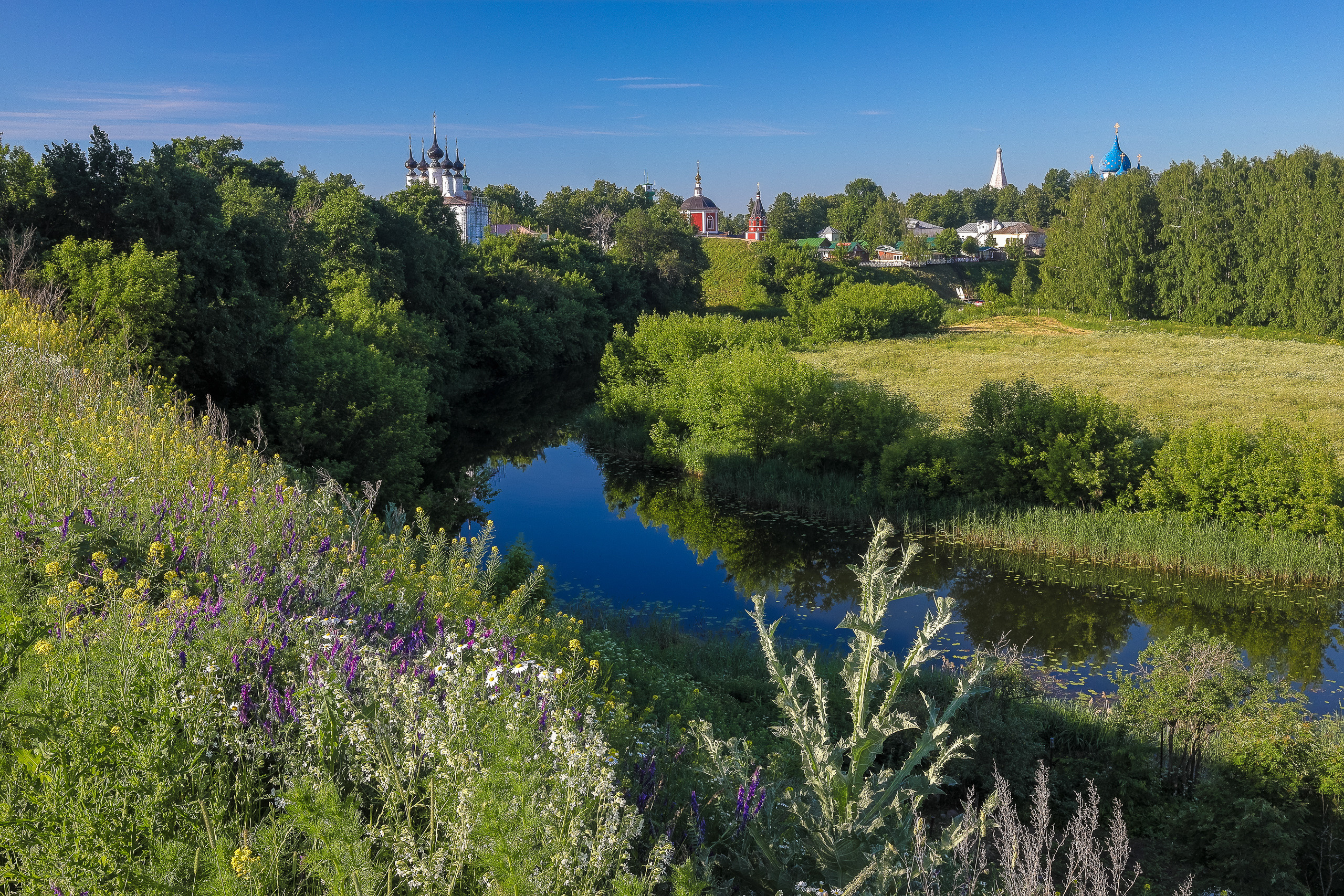 Суздаль набережная реки Каменка