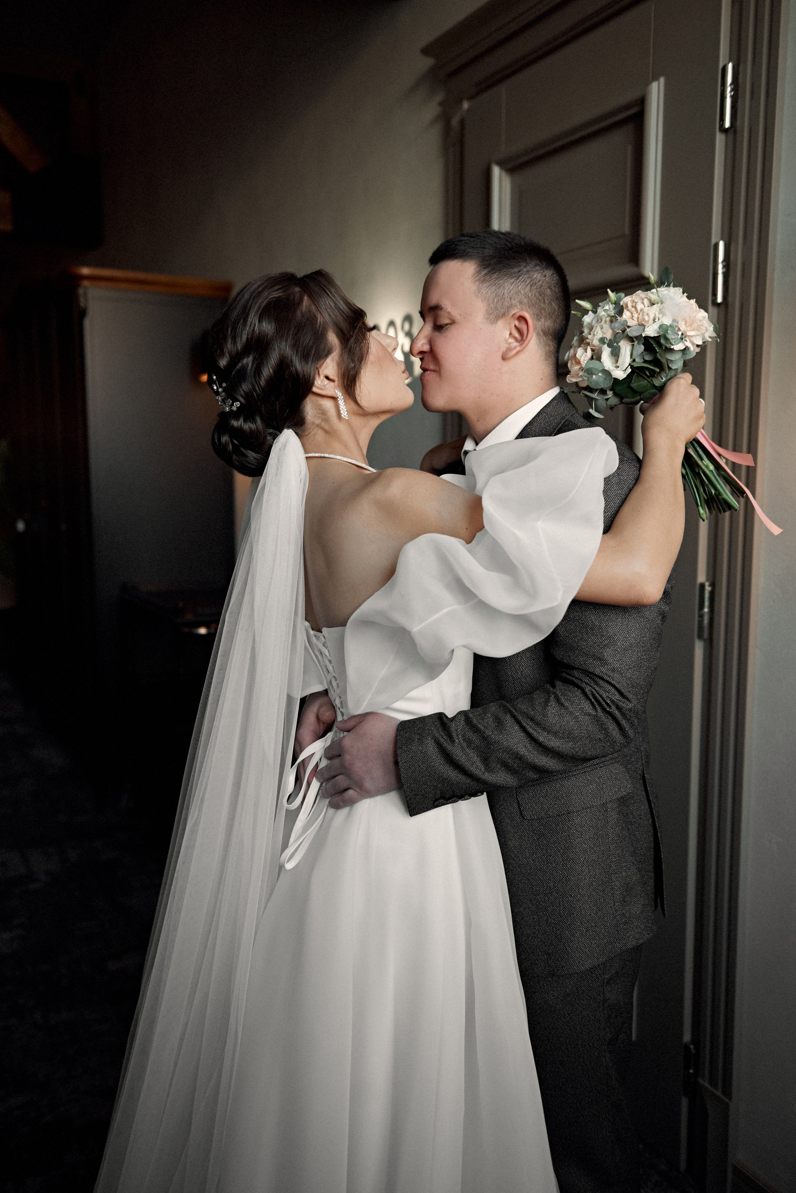 8.12.23 Саша и Ирина. Свадебный фотограф Юлия Гусева