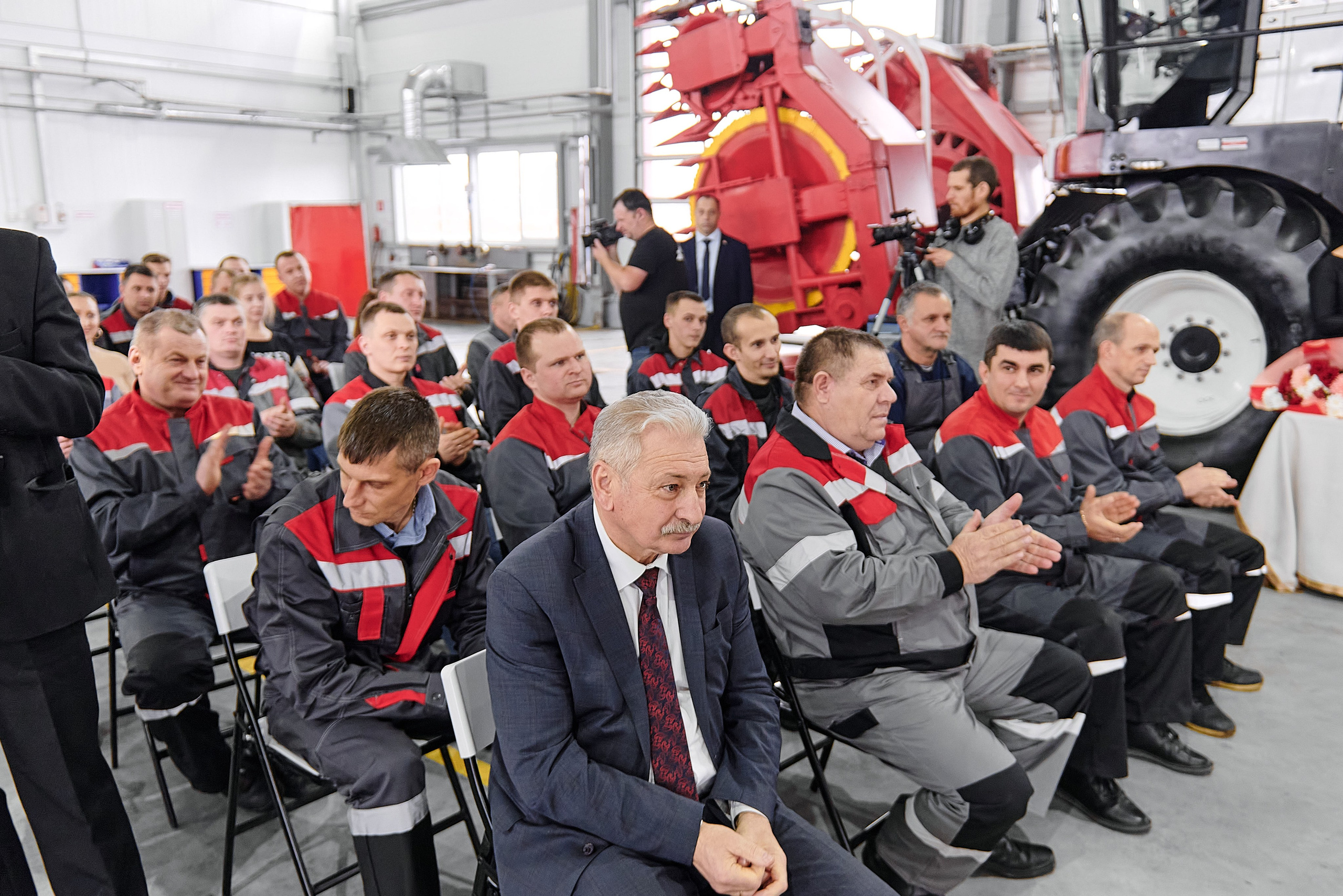 Фотограф на мероприятие. Light Media — креативный видеопродакшн