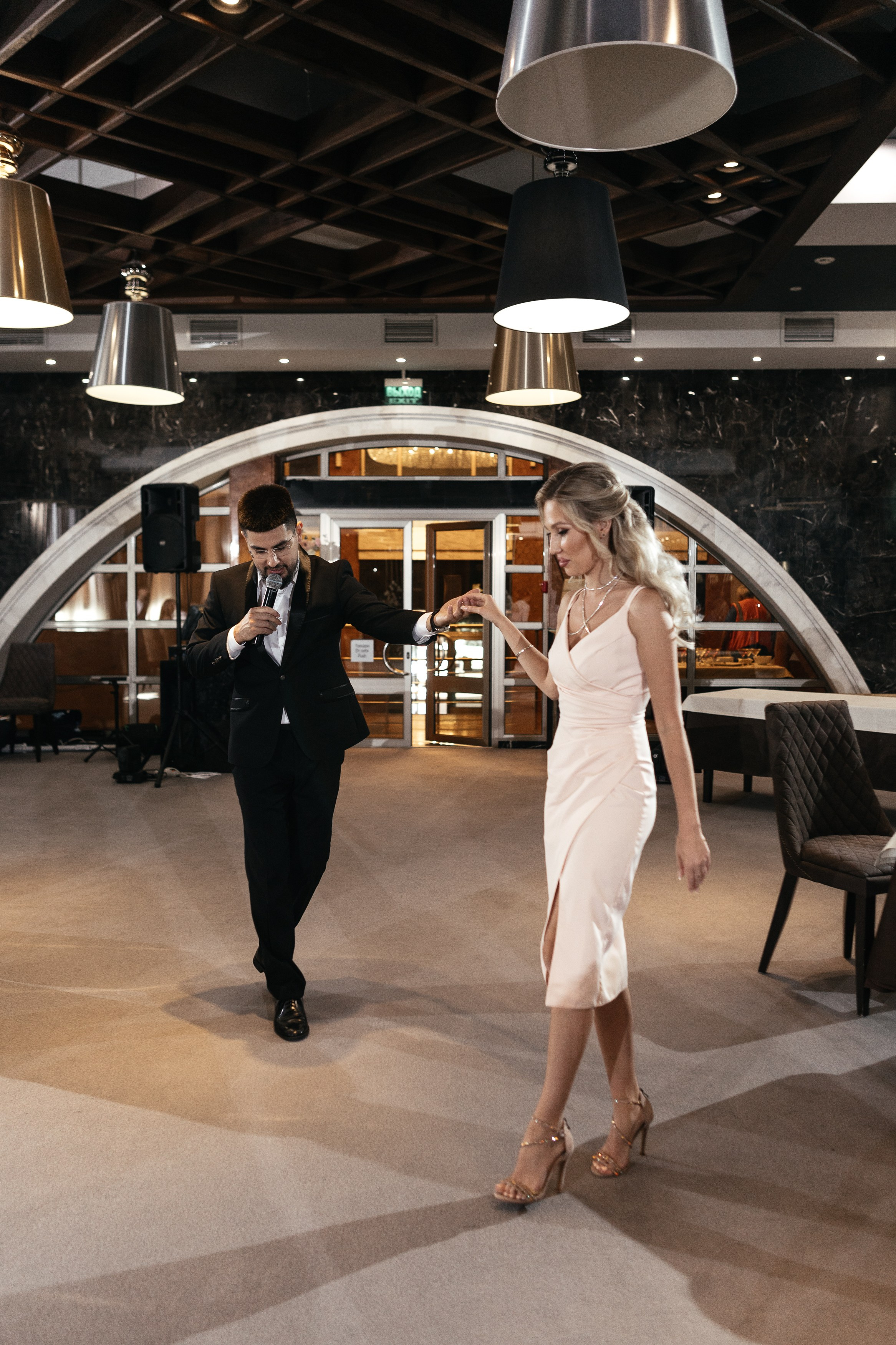 Свадебный фотограф Уфа — Руслан ГабдлисламовЖивые эмоции, красивые кадры, воспоминания на всю жизнь.Работаю по всей Республике Башкортоста. Свадебный фотограф Уфа Руслан Габдлисламов