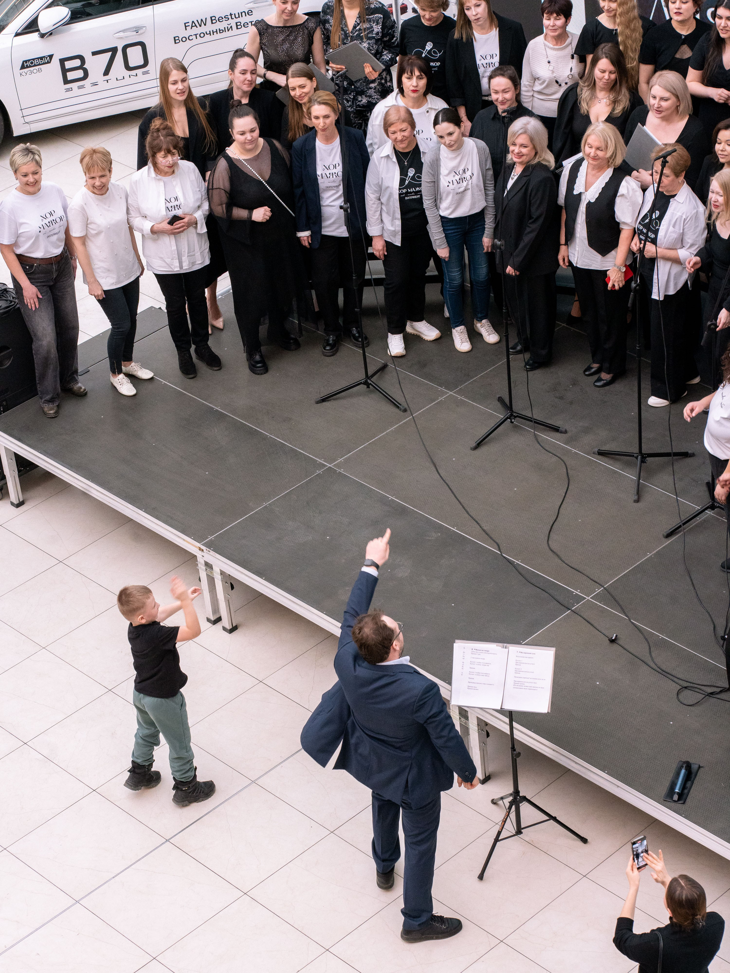 Хор Мажор & Синара Сингерс|Veer Mall. Фотограф в Екатеринбурге Яна Круташова