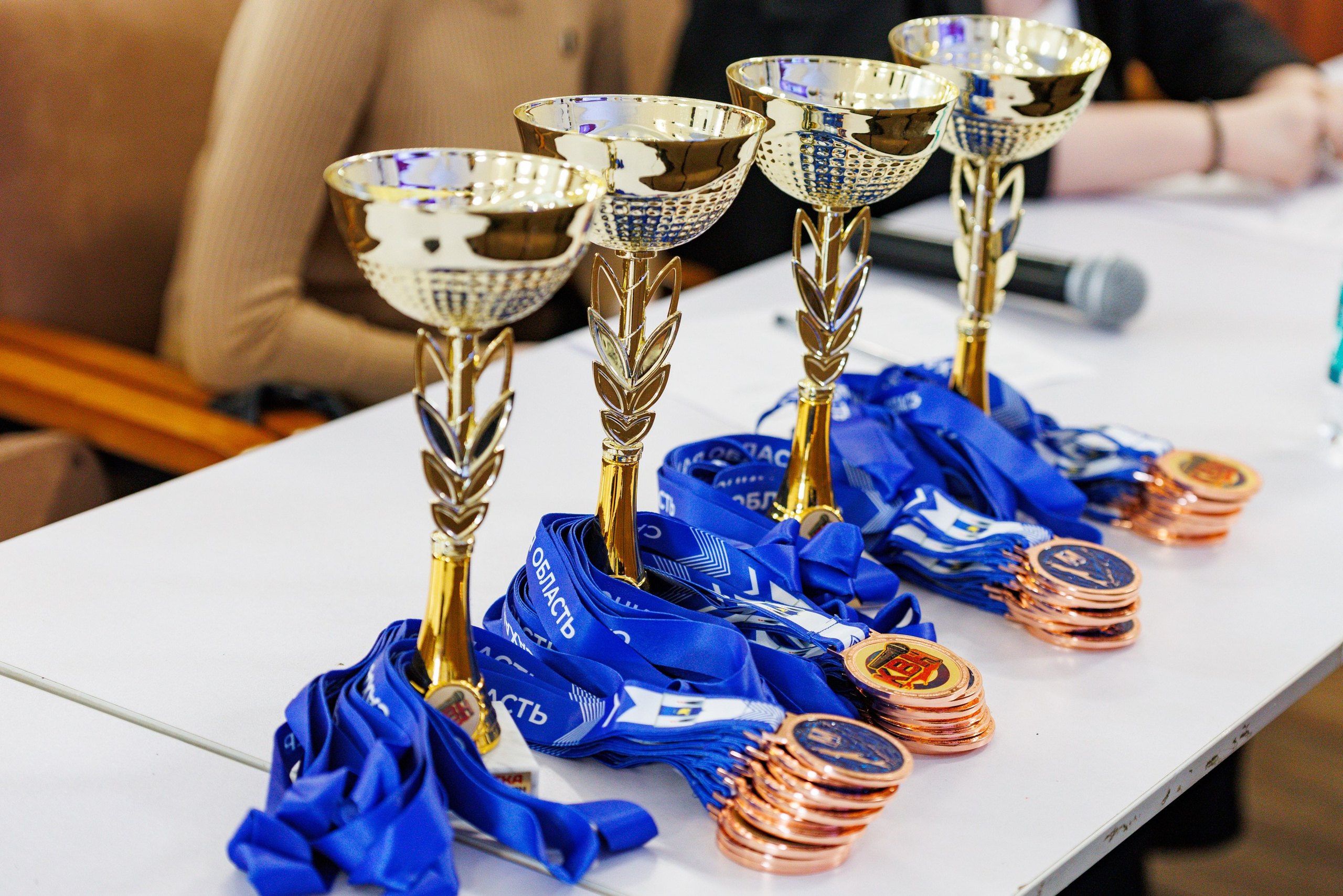 Школьный КВН в Томари. Свадебный, семейный и репортажный фотограф в Южно-Сахалинске Артур Петросян