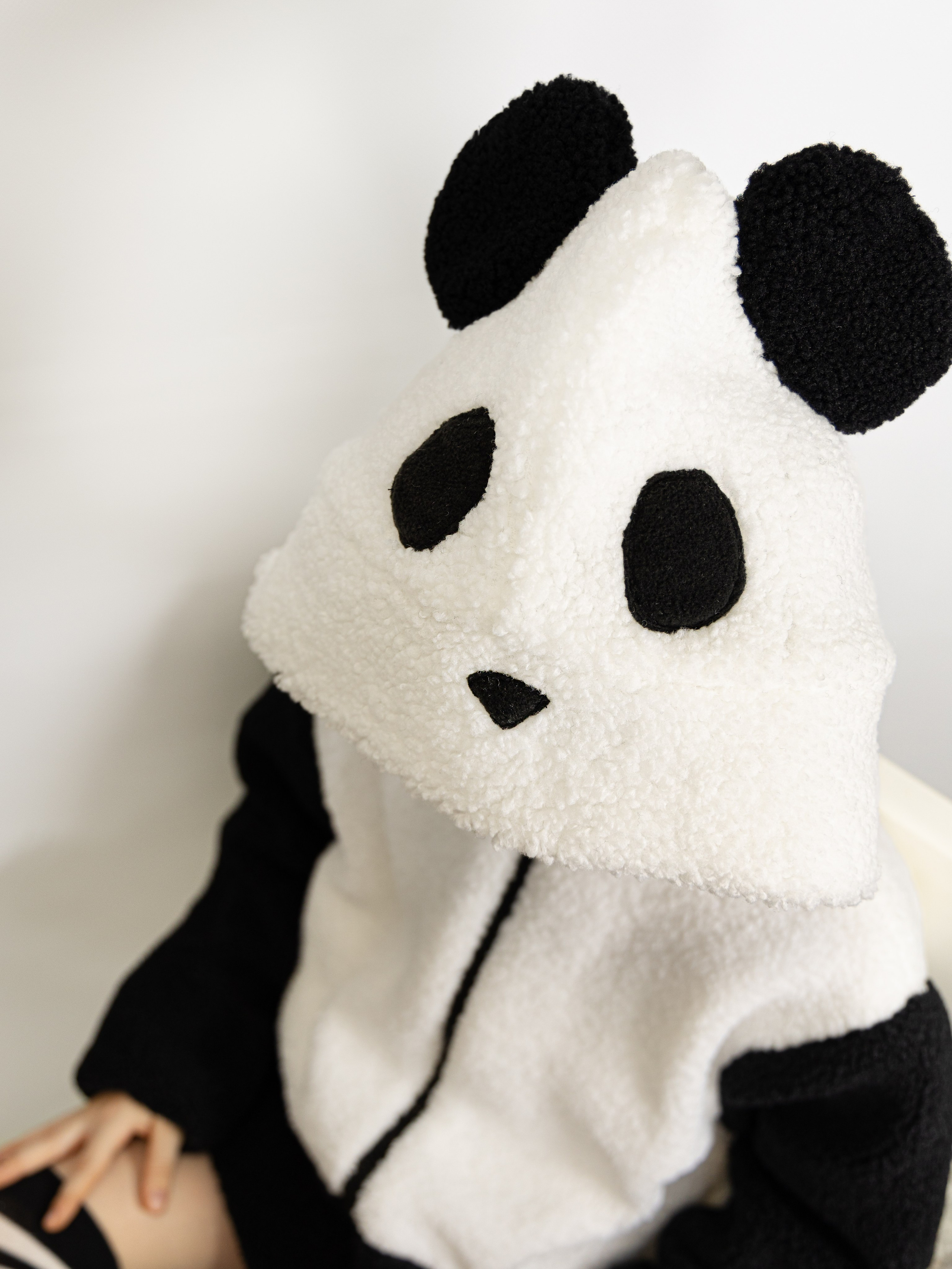 Меховая куртка для девочек. Фотограф для маркетплейсов, фотоуслуги в Жуковском Татьяна Марсуверских