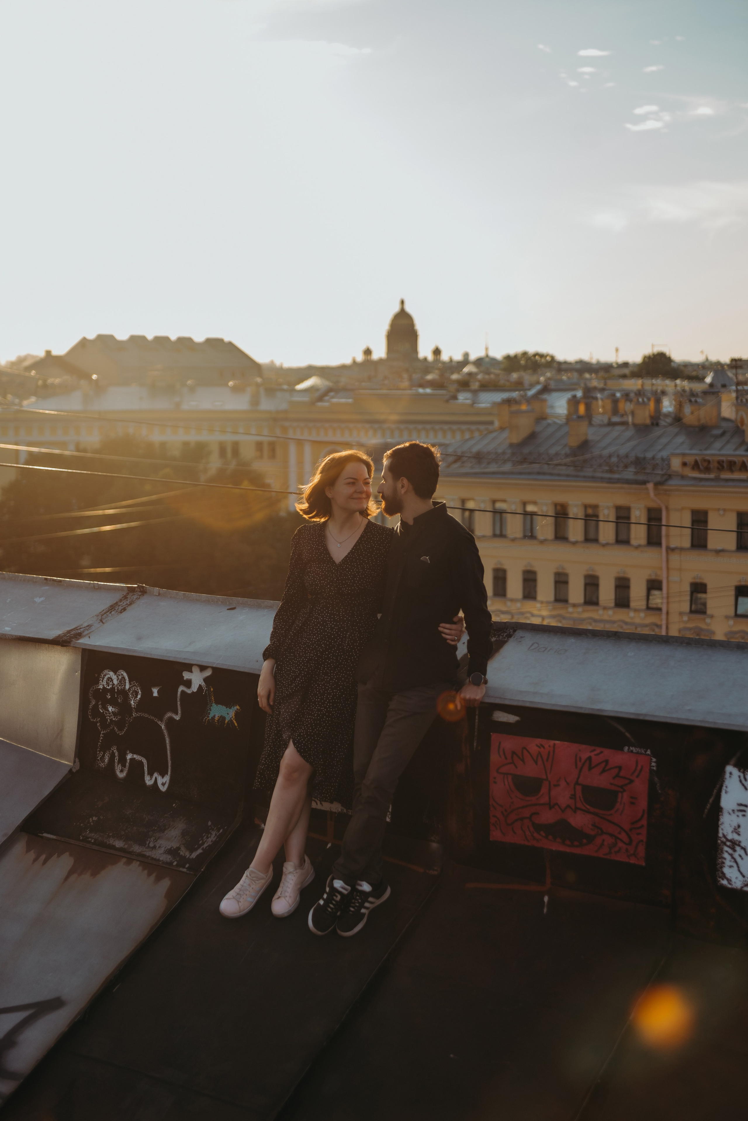 Мы гуляли по крышам питера. Фотограф Алена Нормальная в Санкт-Петербурге