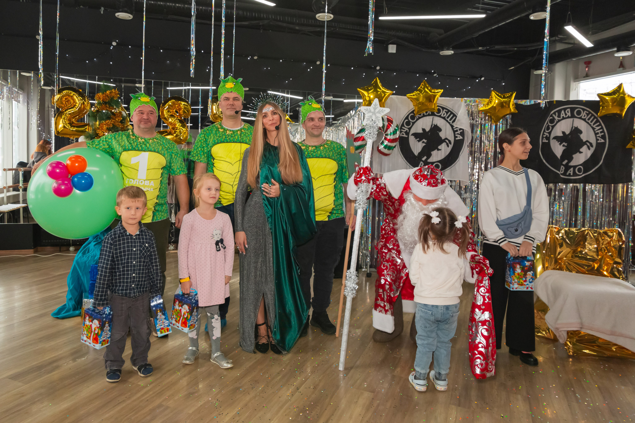 Новогодний праздник Русская Община ВАО. Фотограф Илья Варакин