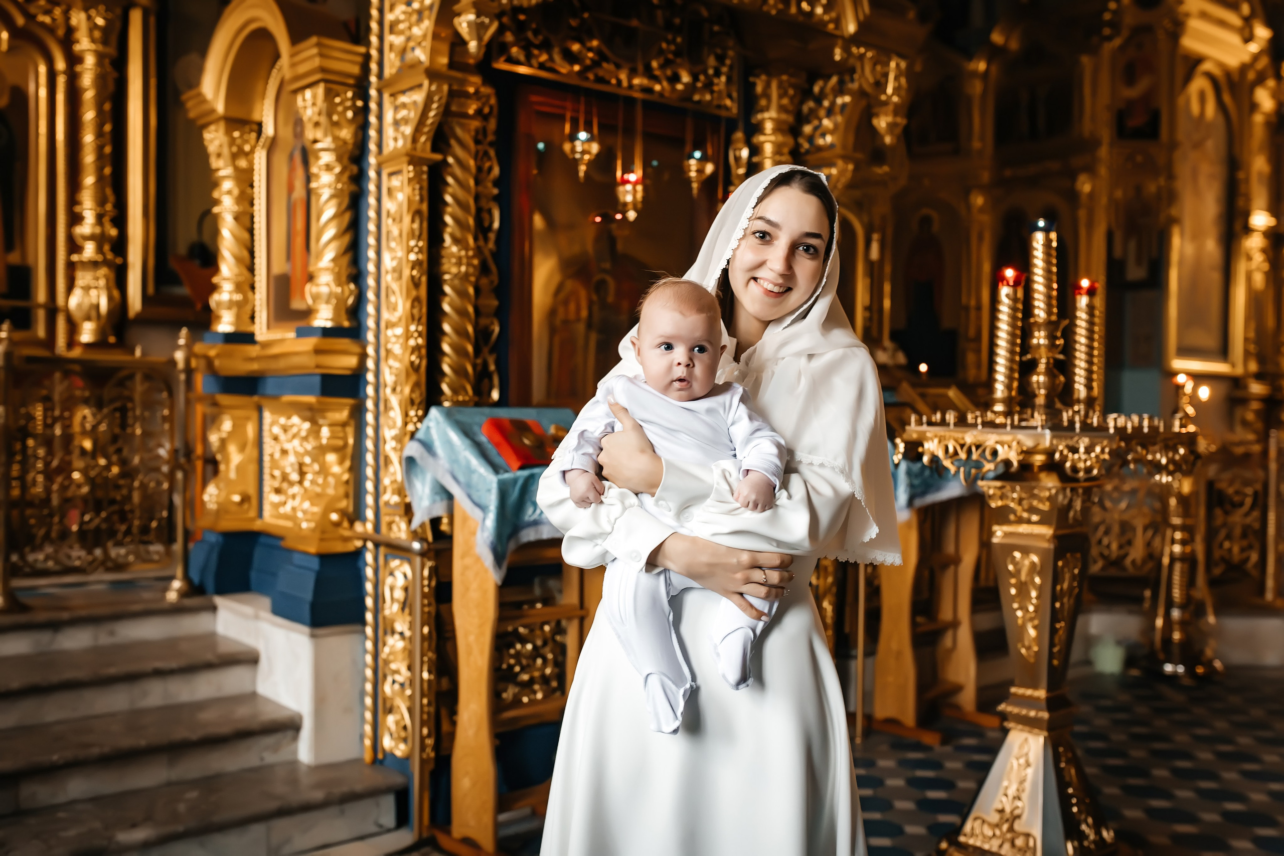 Крещение Гордея и Степана в Храме  Успения Пресвятой Богородицы в Троице-Лыково. Фотограф на крещение и венчание Москва  Надежда Баланина