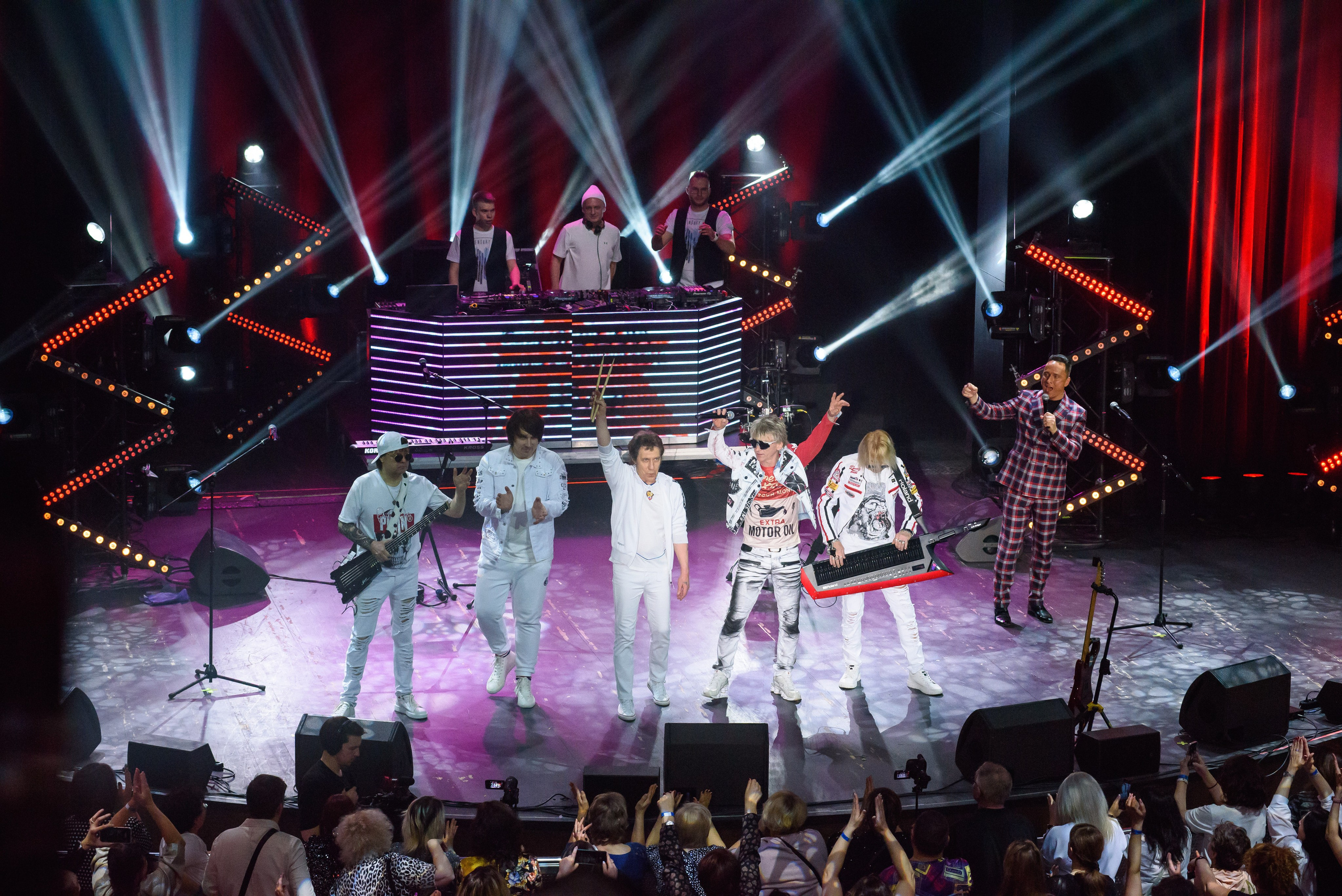 Дискотека СССР. «Сладкий сон» и Сергей Васюта — «Имена на все времена». Бренд-фотограф для экспертов и блогеров в Москве Влада Горбовская