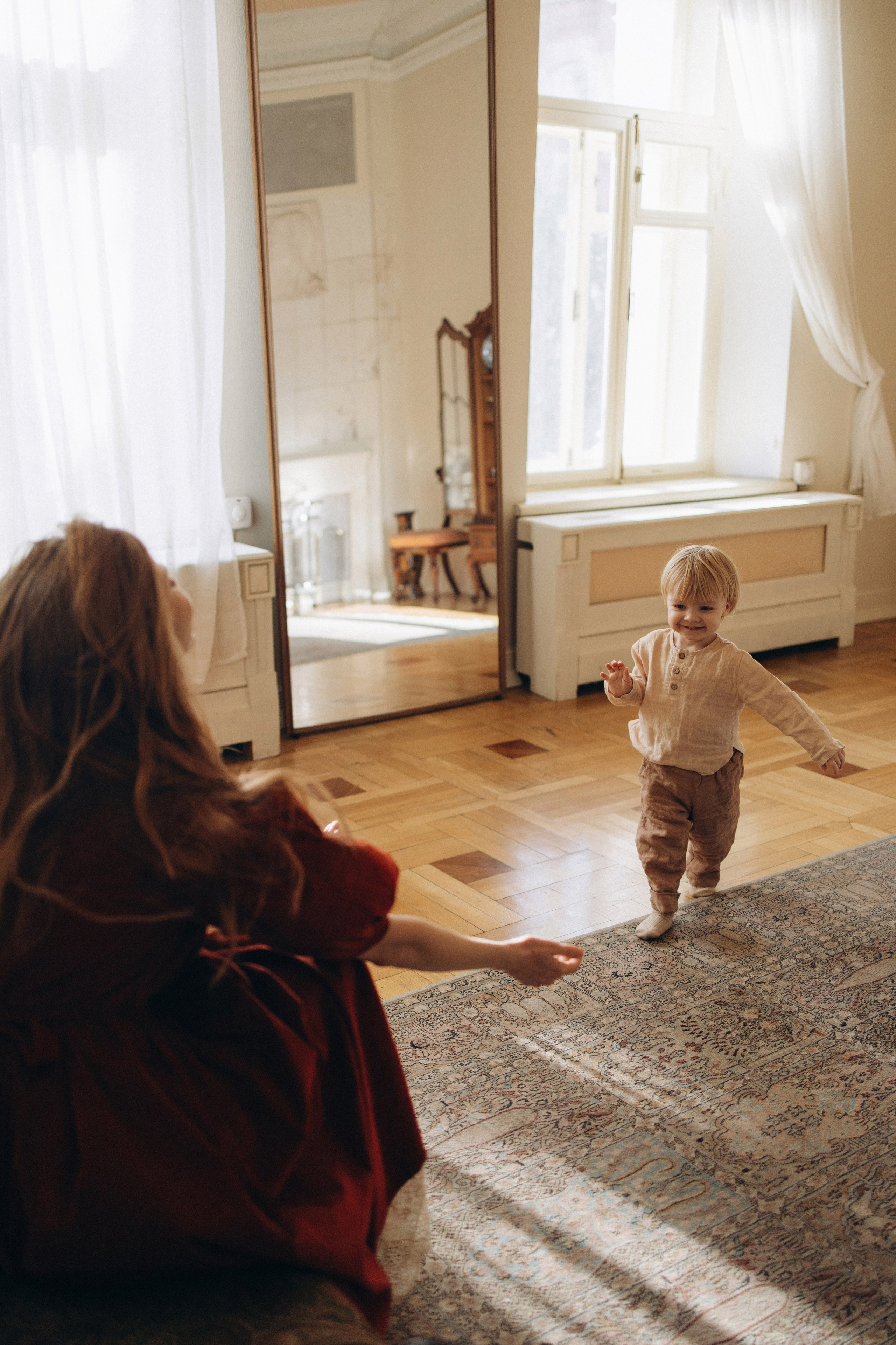 Тоня и Мироша в исторической квартире в центре Москвы. Семейный фотограф в Москве Марина Петра