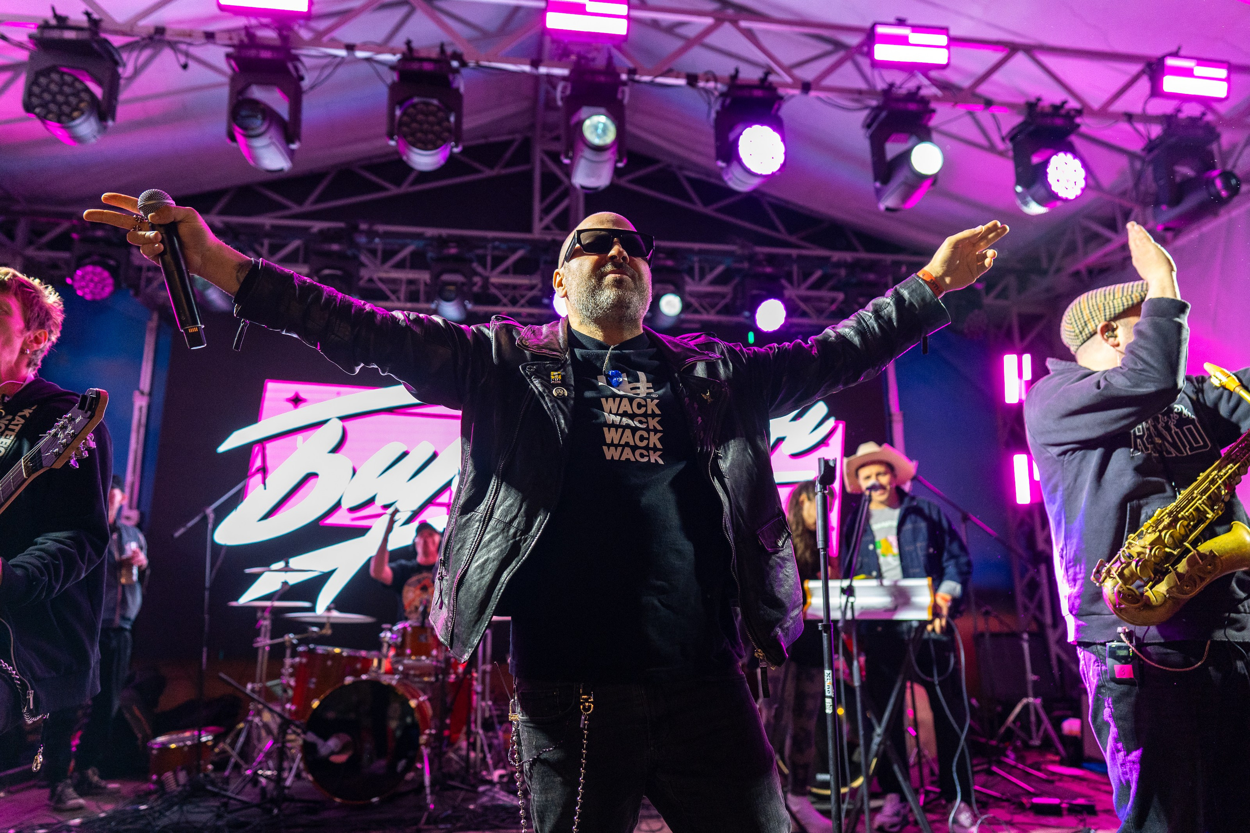 Фотоотчет с главного панк-рок фестиваля страны Anti-Party 2025. Фотограф Николай Прокофьев модельные тесты в Москве