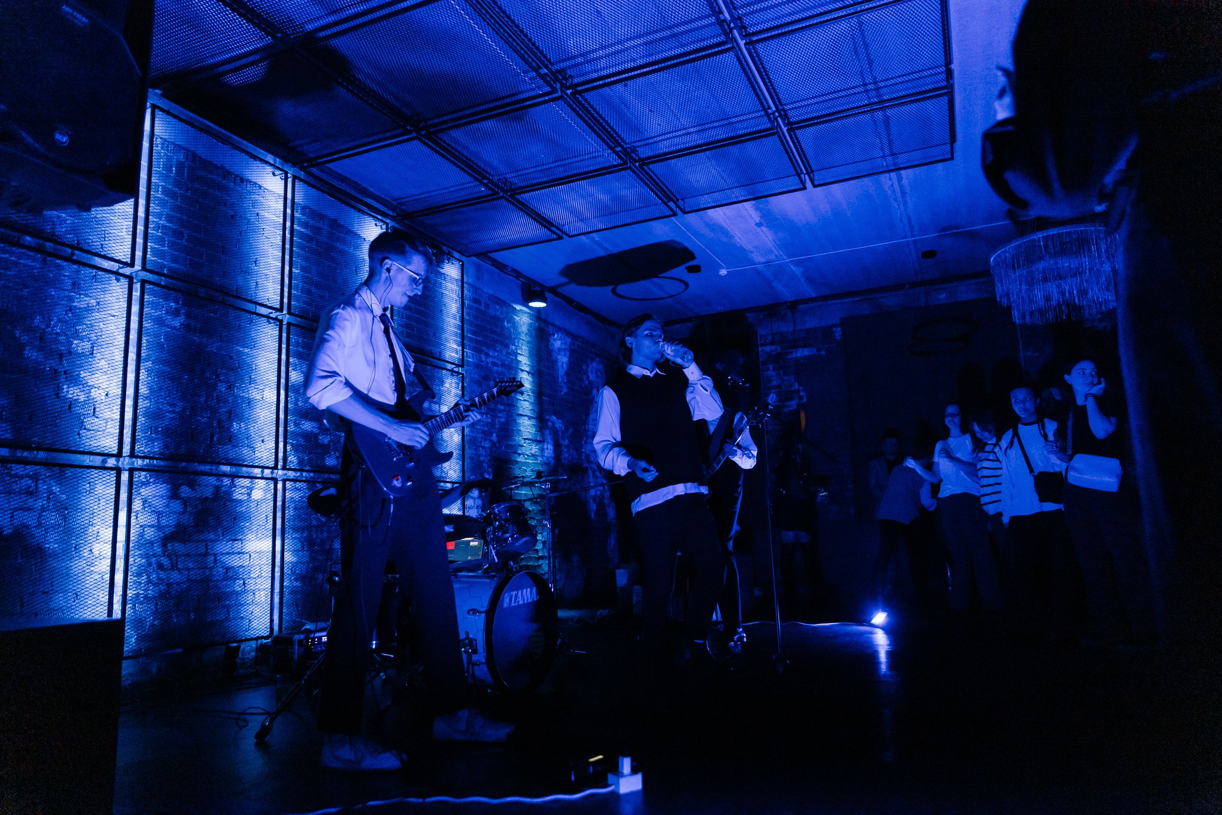 Первый сольник группы СНИМКИ. Свадебный и репортажный фотограф в Новосибирске Федор Гладков