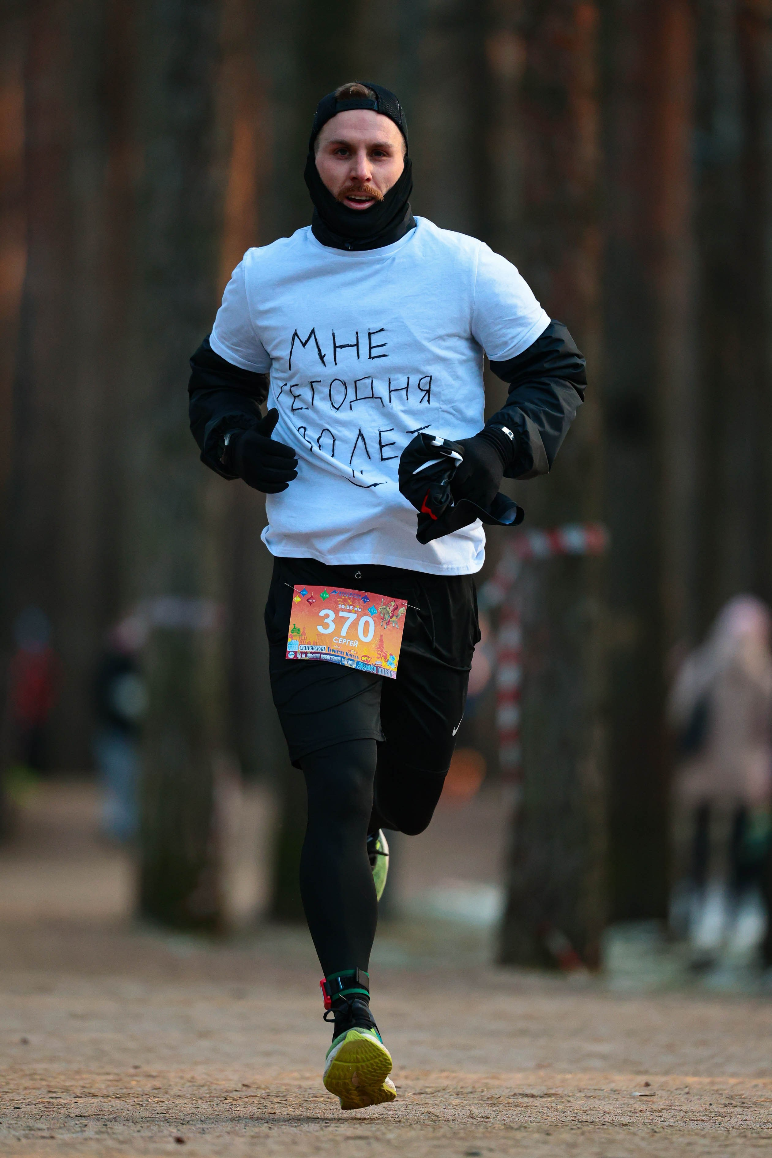 Новогодний марафон «Sosnovka Horse» 2025. Спортивный фотограф в Санкт-Петербурге Илья Vacool