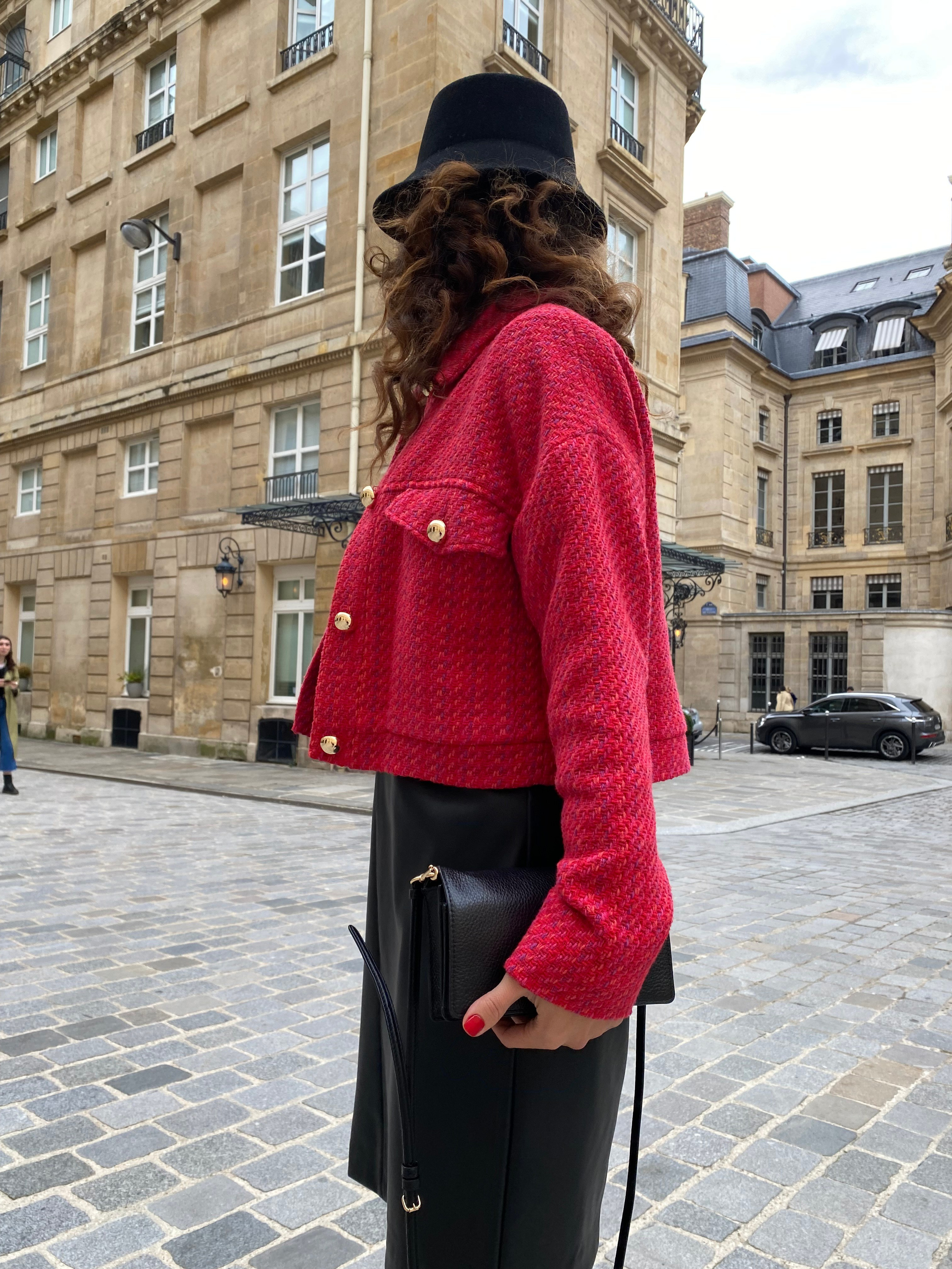 Контент креаторство. Julia Brulé | Styliste Personnelle & Fashion à Paris et Moscou