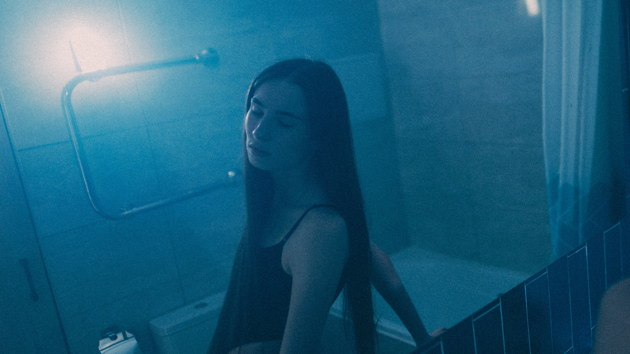 Depres. Sun Betty — кинофотограф Элизабет